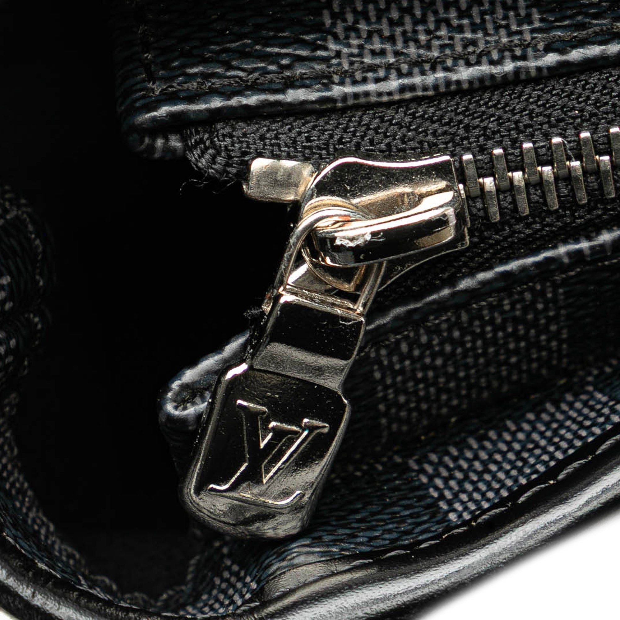 Damier Graphite Tadao PM