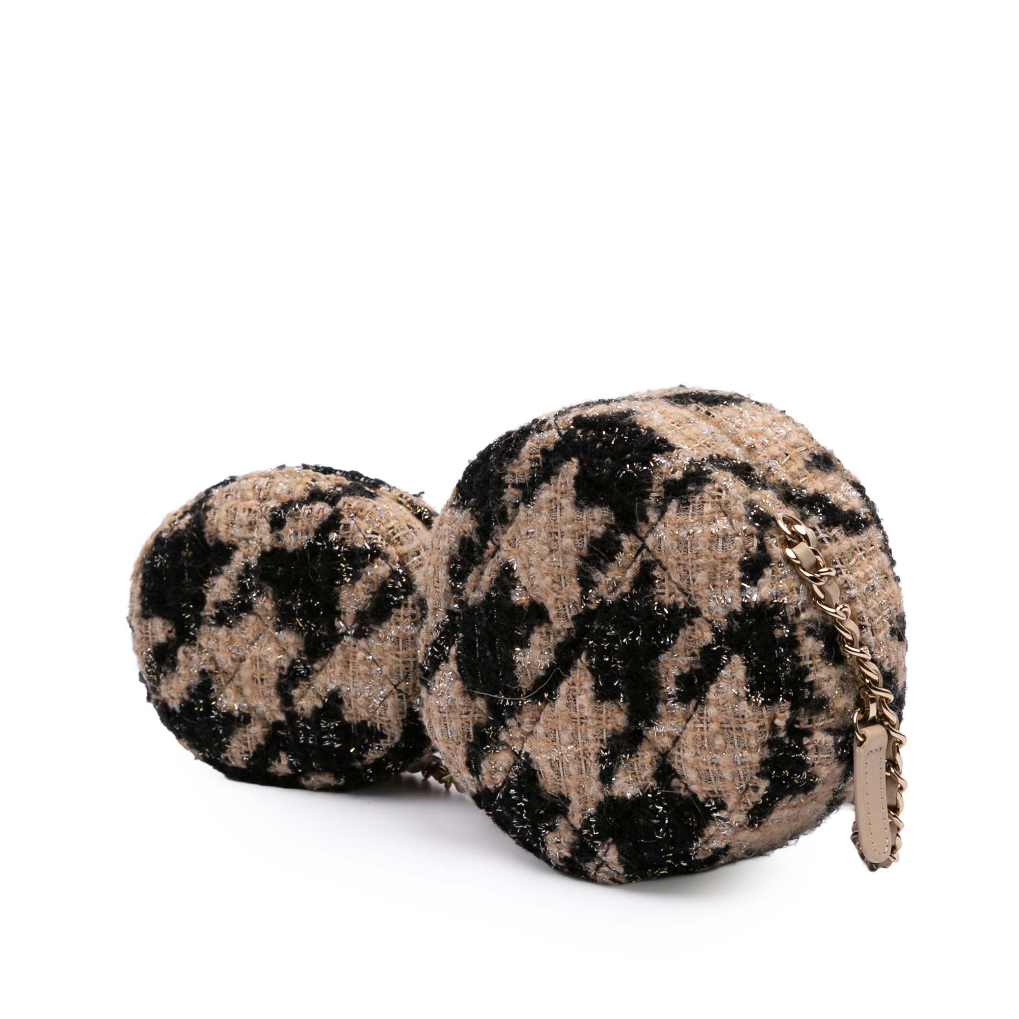 CC Quilted Tweed and Shearling Round Clutch With Chain