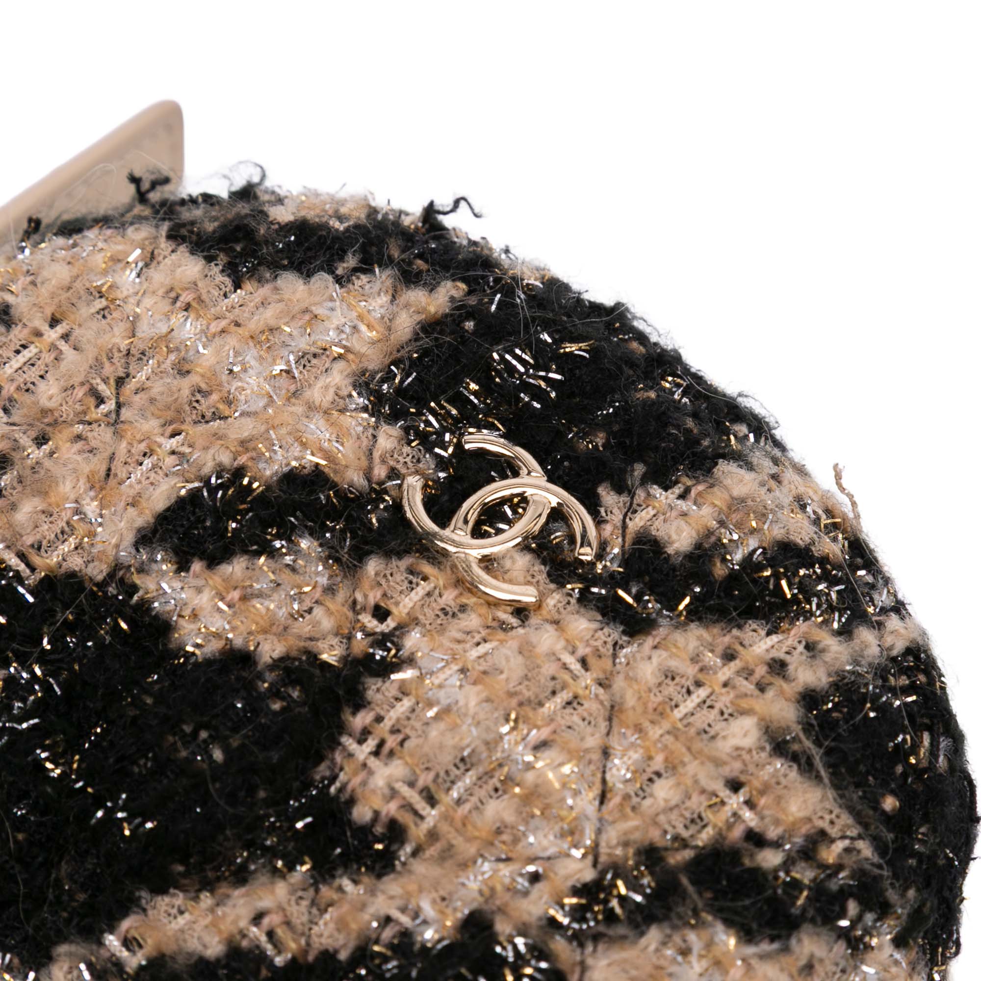 CC Quilted Tweed and Shearling Round Clutch With Chain