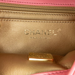 Mini Square Classic Lambskin Pearl Crush Flap_5