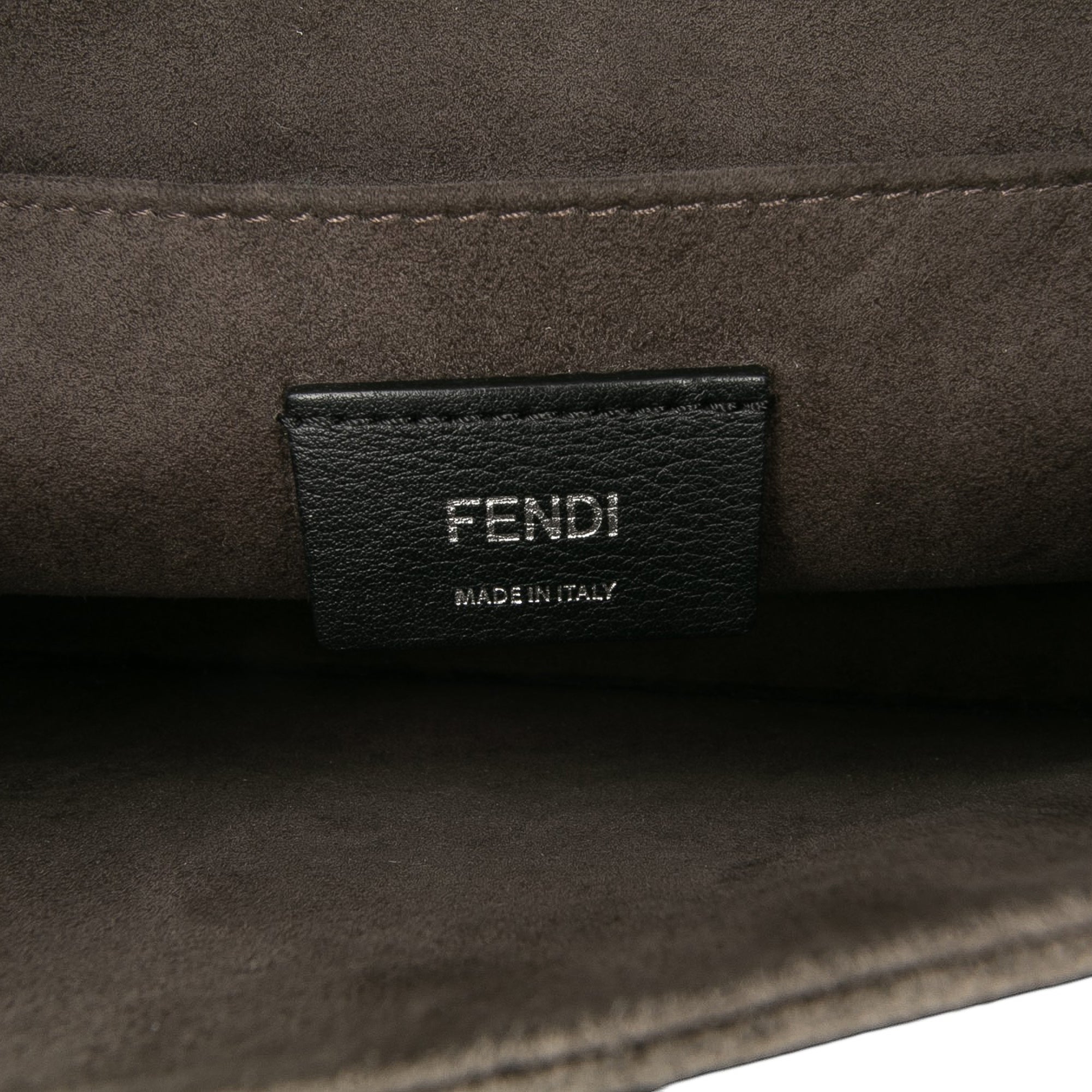 Medium Scalloped Leather Kan I Satchel