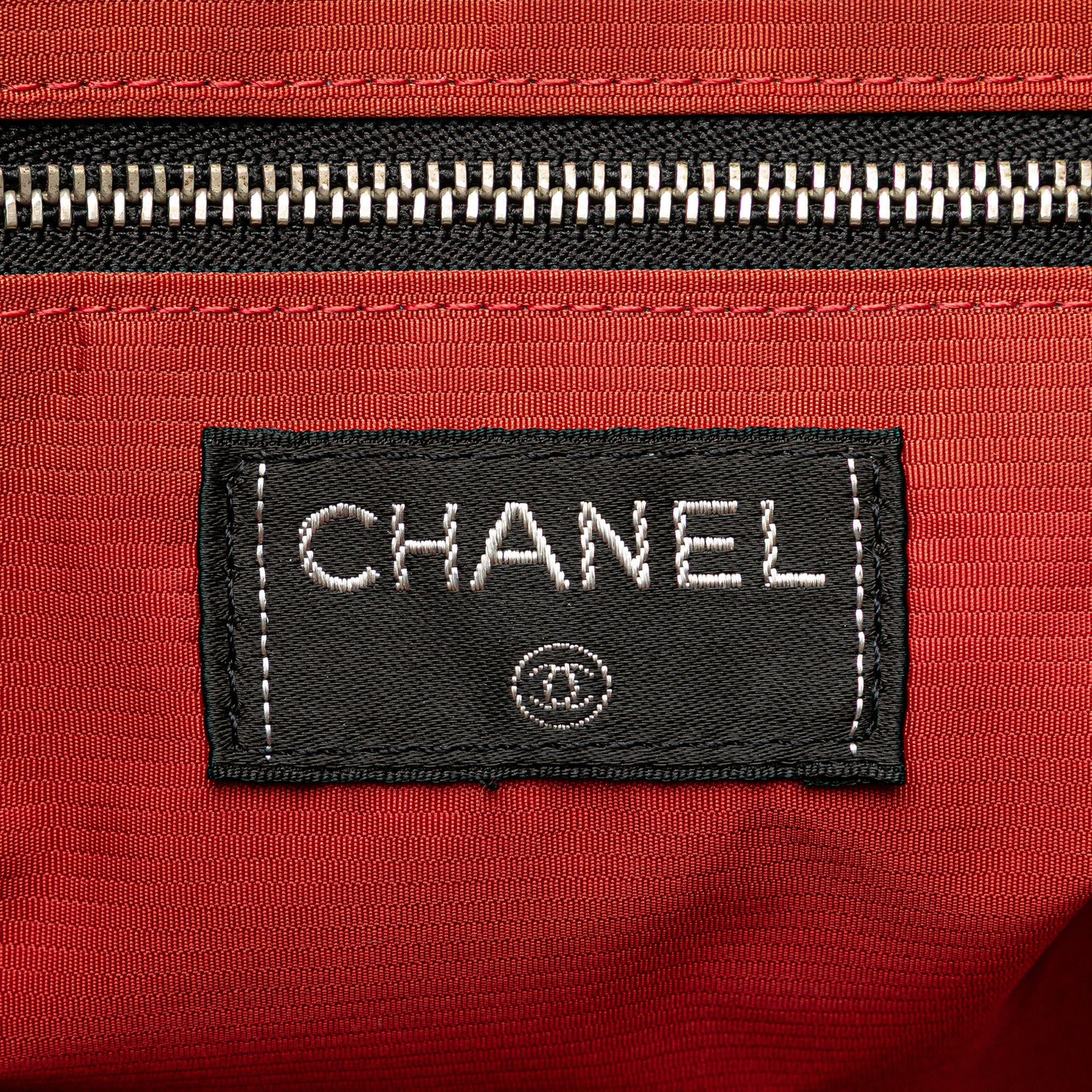 Old Travel Line Nylon Tote