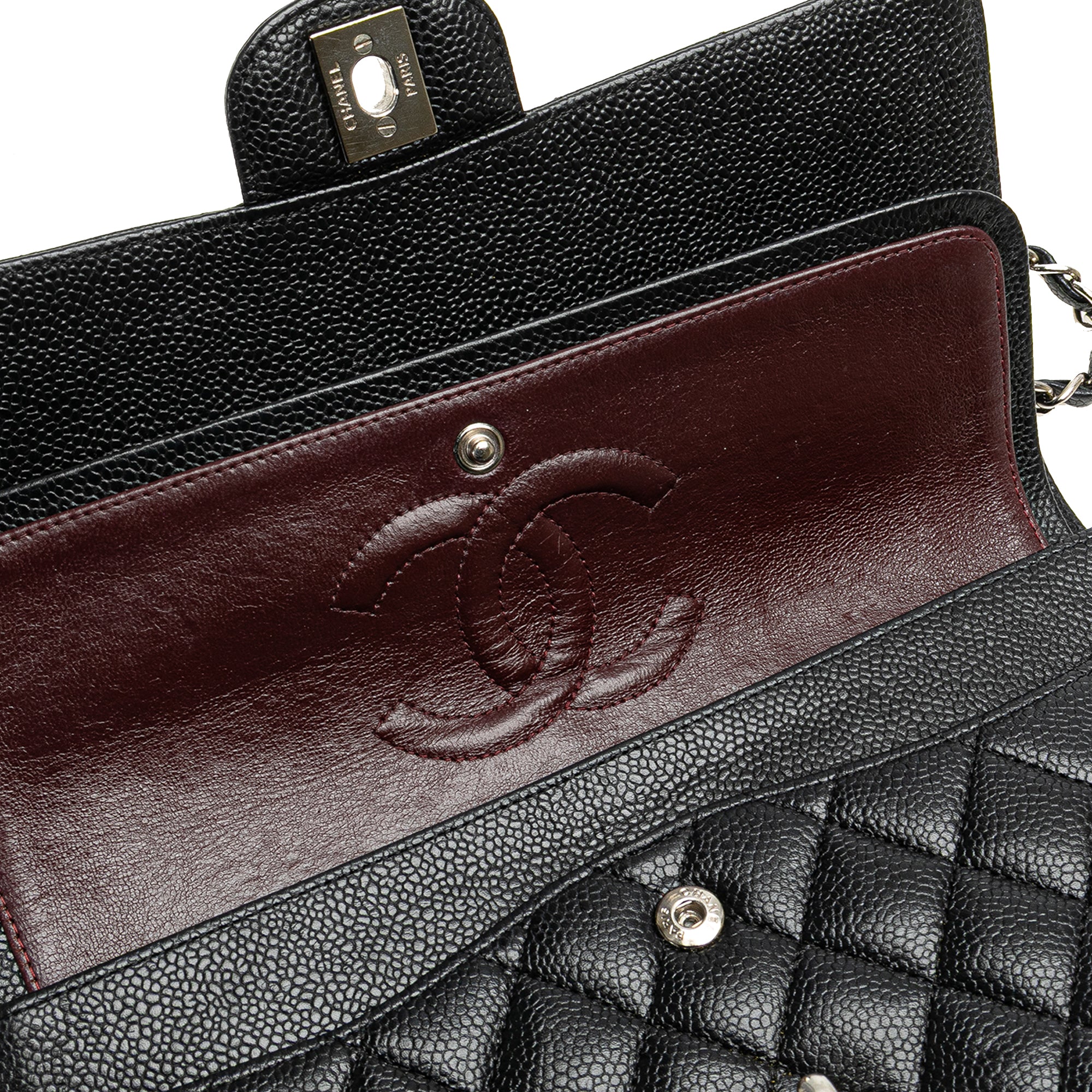 Medium Classic Caviar Double Flap
