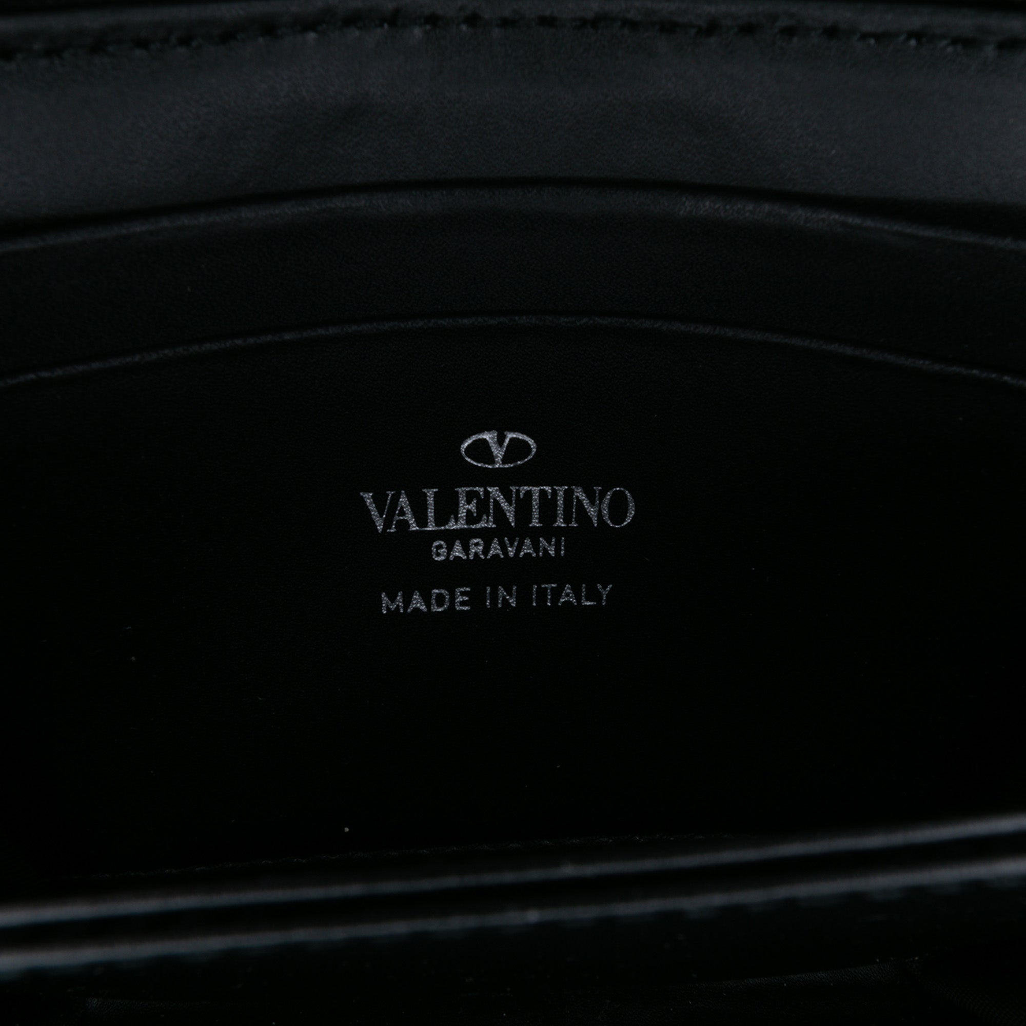 Leather VLogo Dreamers Neck Wallet