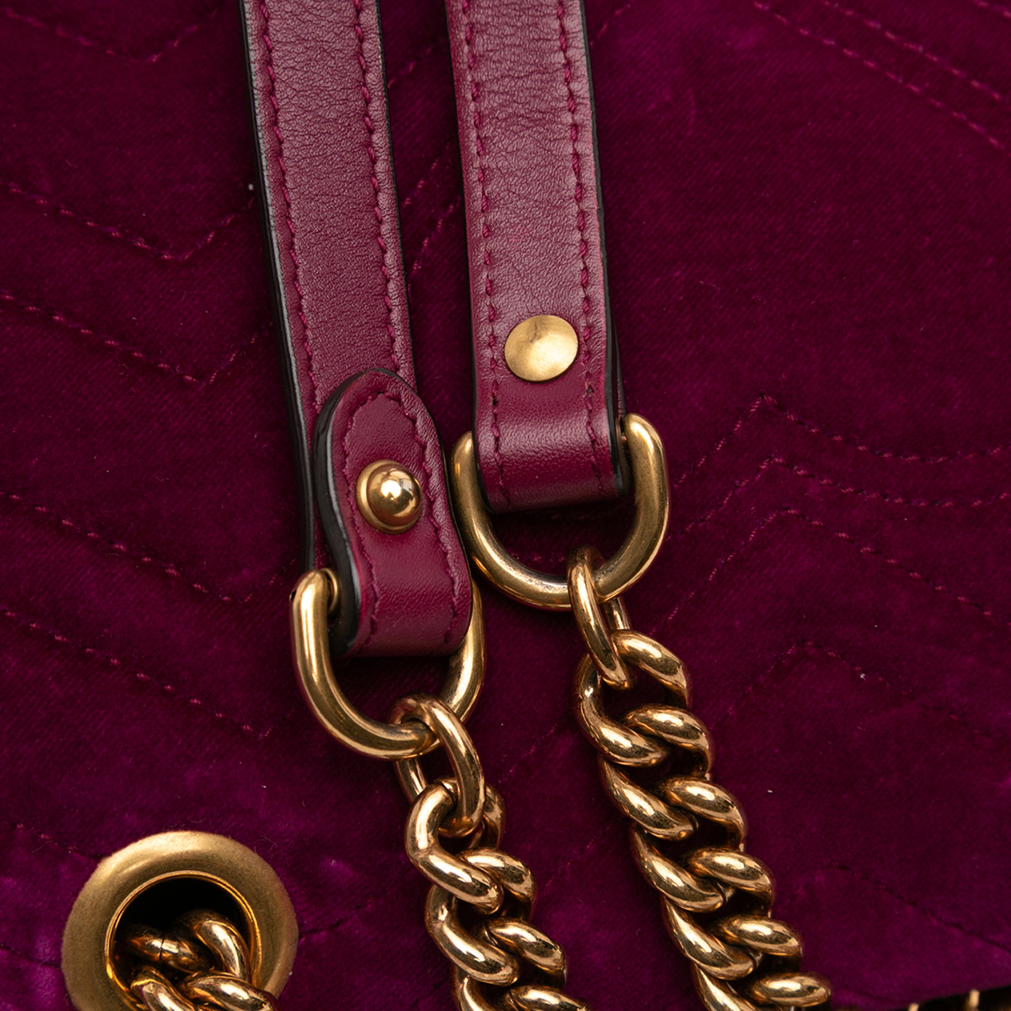 Small GG Marmont Matelasse Velvet Shoulder Bag