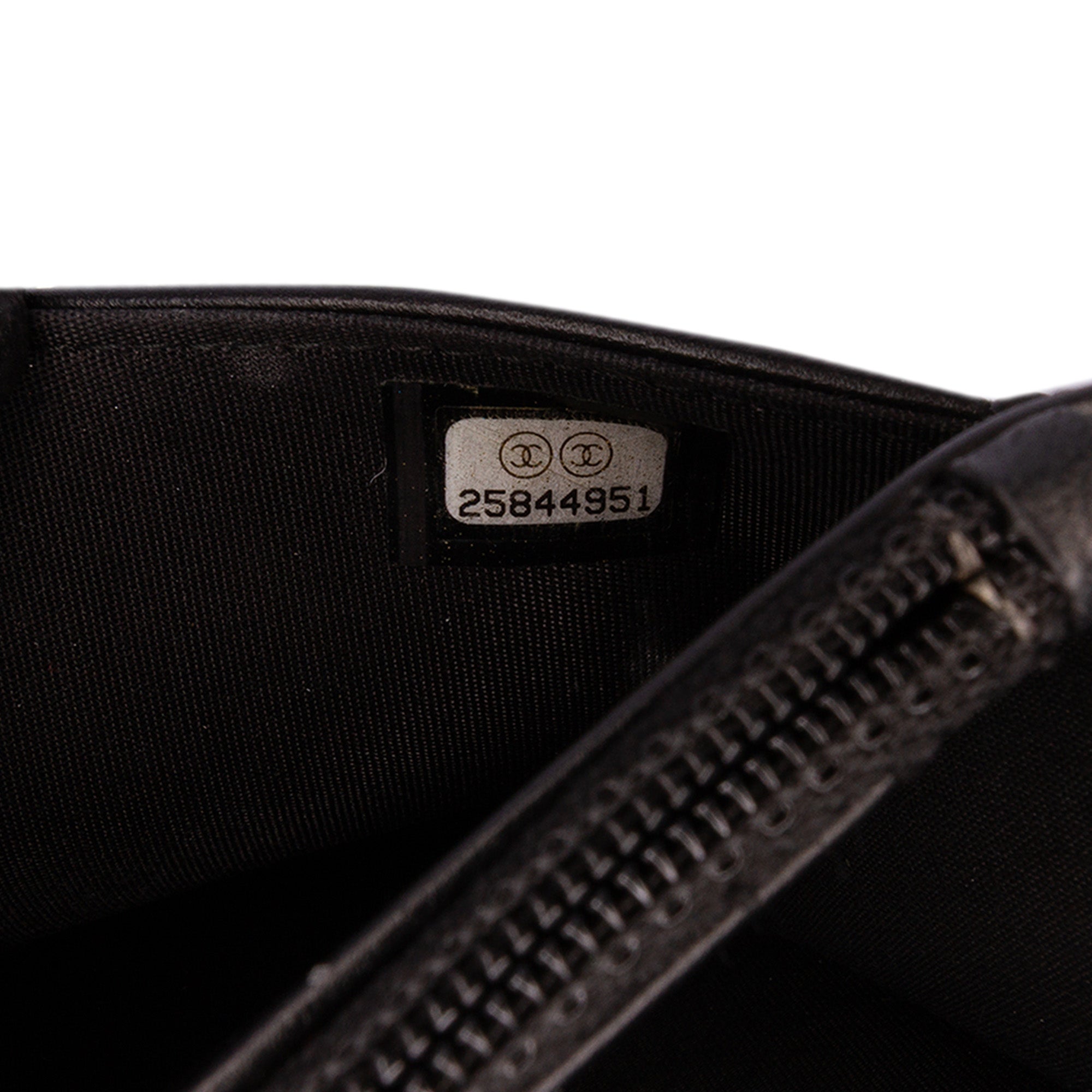 Diagonal Chevron Calfskin Tassel Wallet On Chain