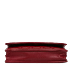 Classic Lambskin Wallet on Chain_3