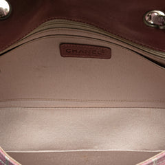 Medium New Travel Line Single Flap