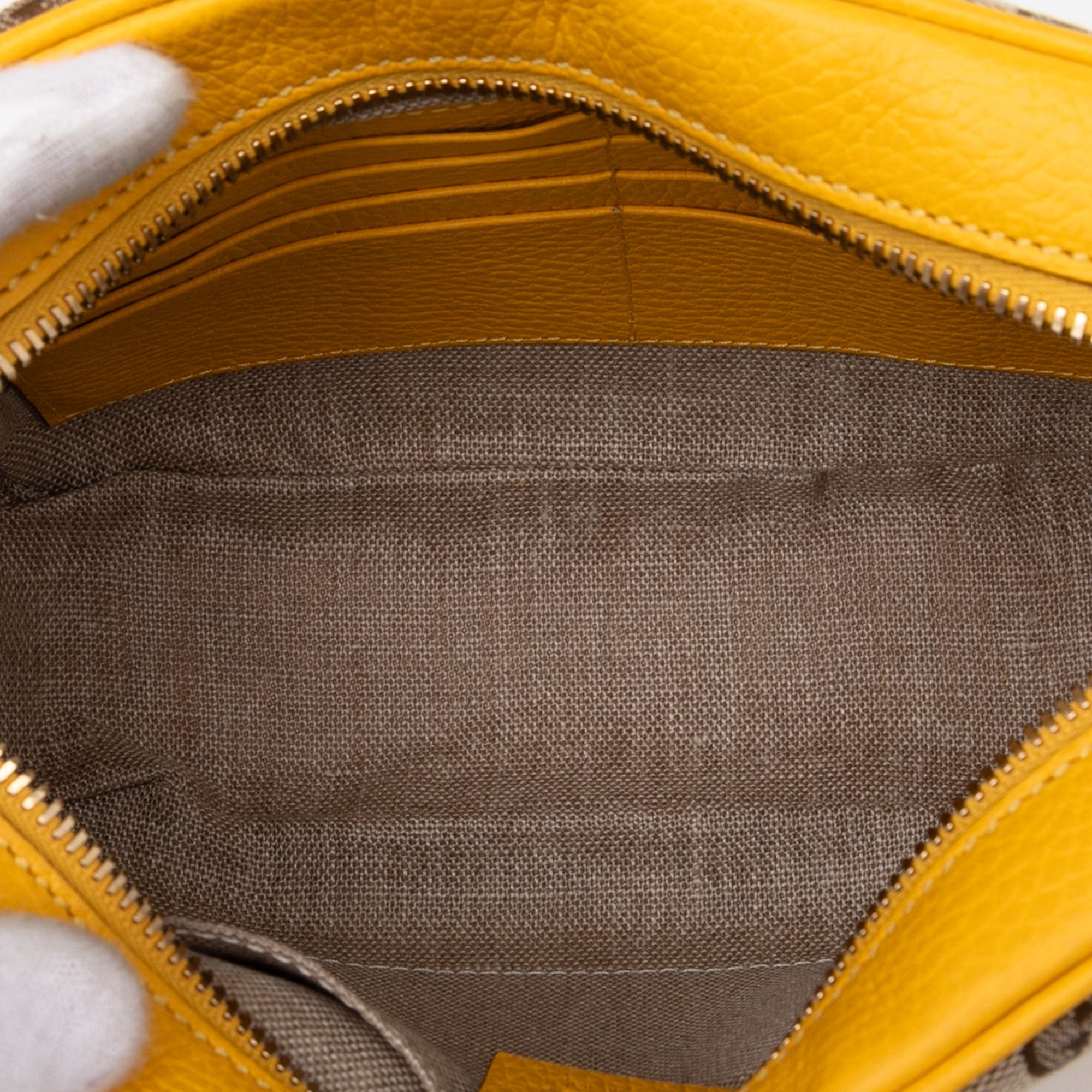 GG Canvas Bree Crossbody