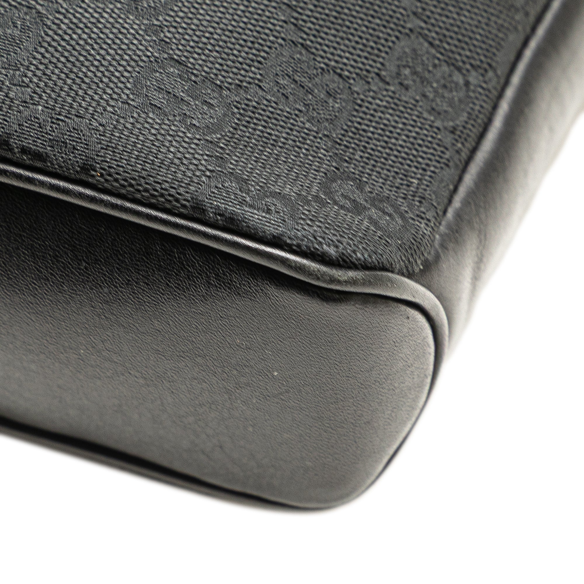 GG Canvas Crossbody