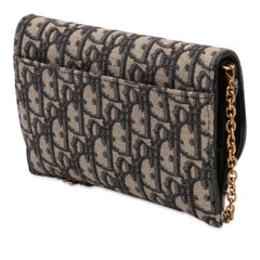 Oblique Canvas Saddle Wallet On Chain