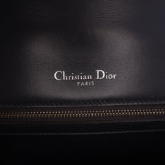 Medium Metallic Patent Microcannage Diorama Flap