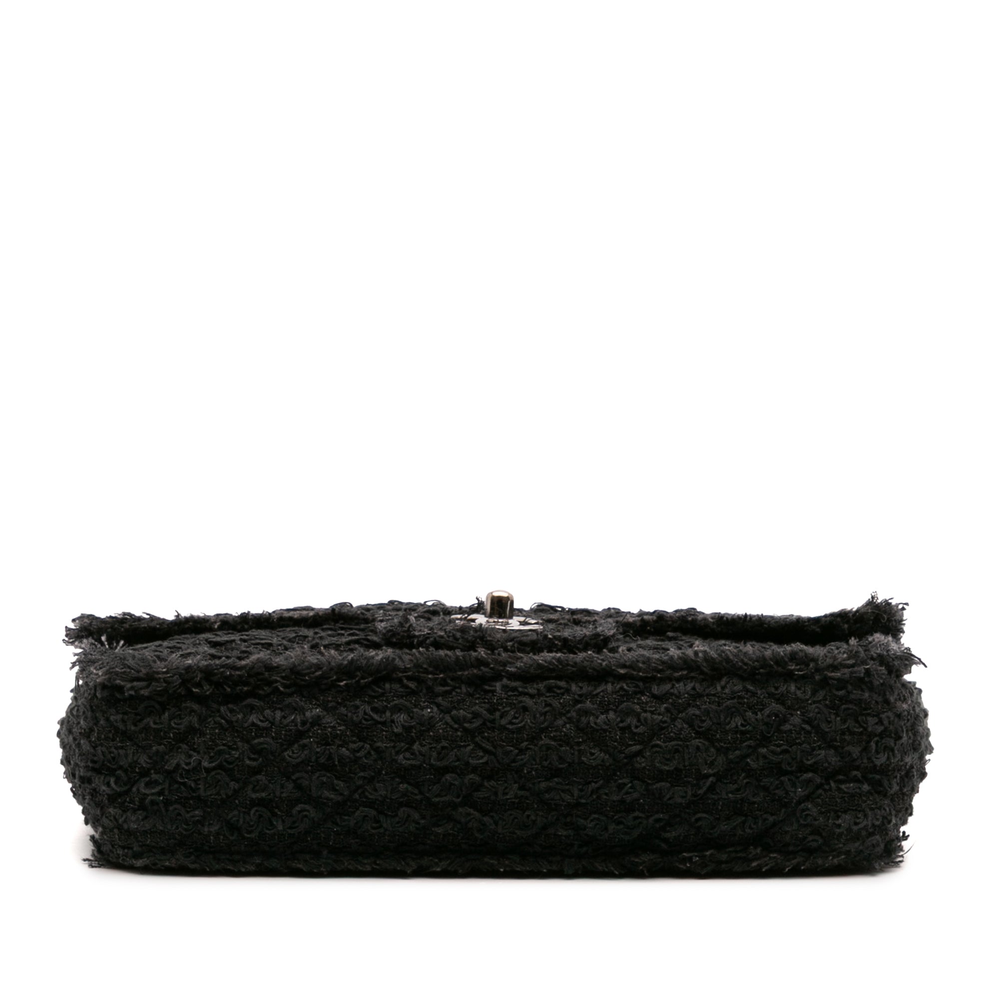 Medium Classic Tweed Single Flap
