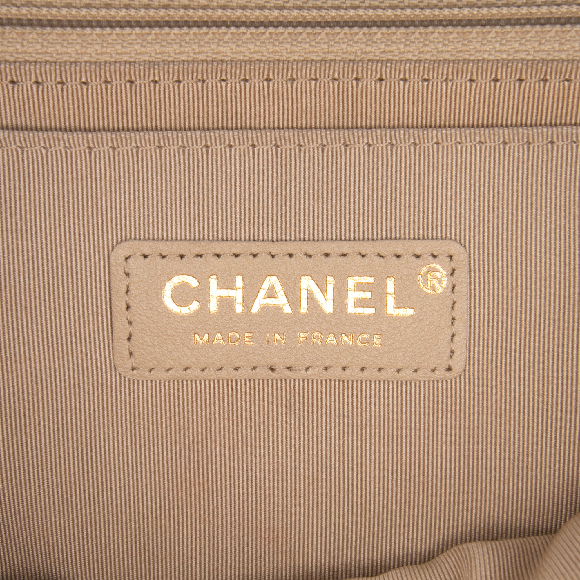 Medium Classic Tweed Single Flap