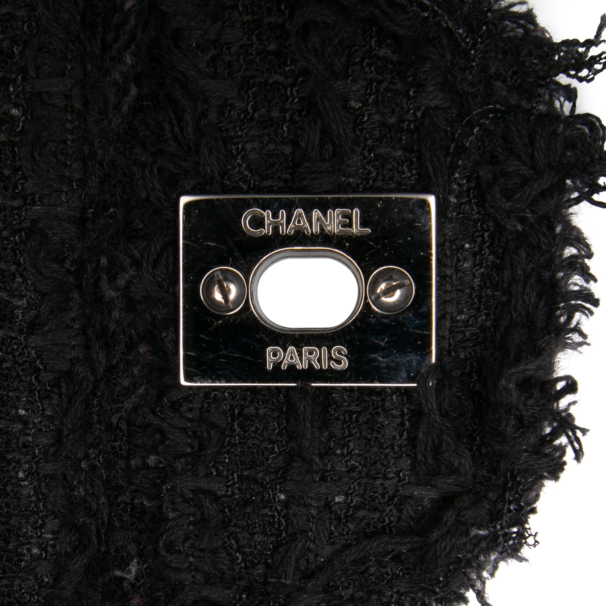 Medium Classic Tweed Single Flap