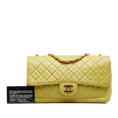 Medium Classic Lambskin Single Flap