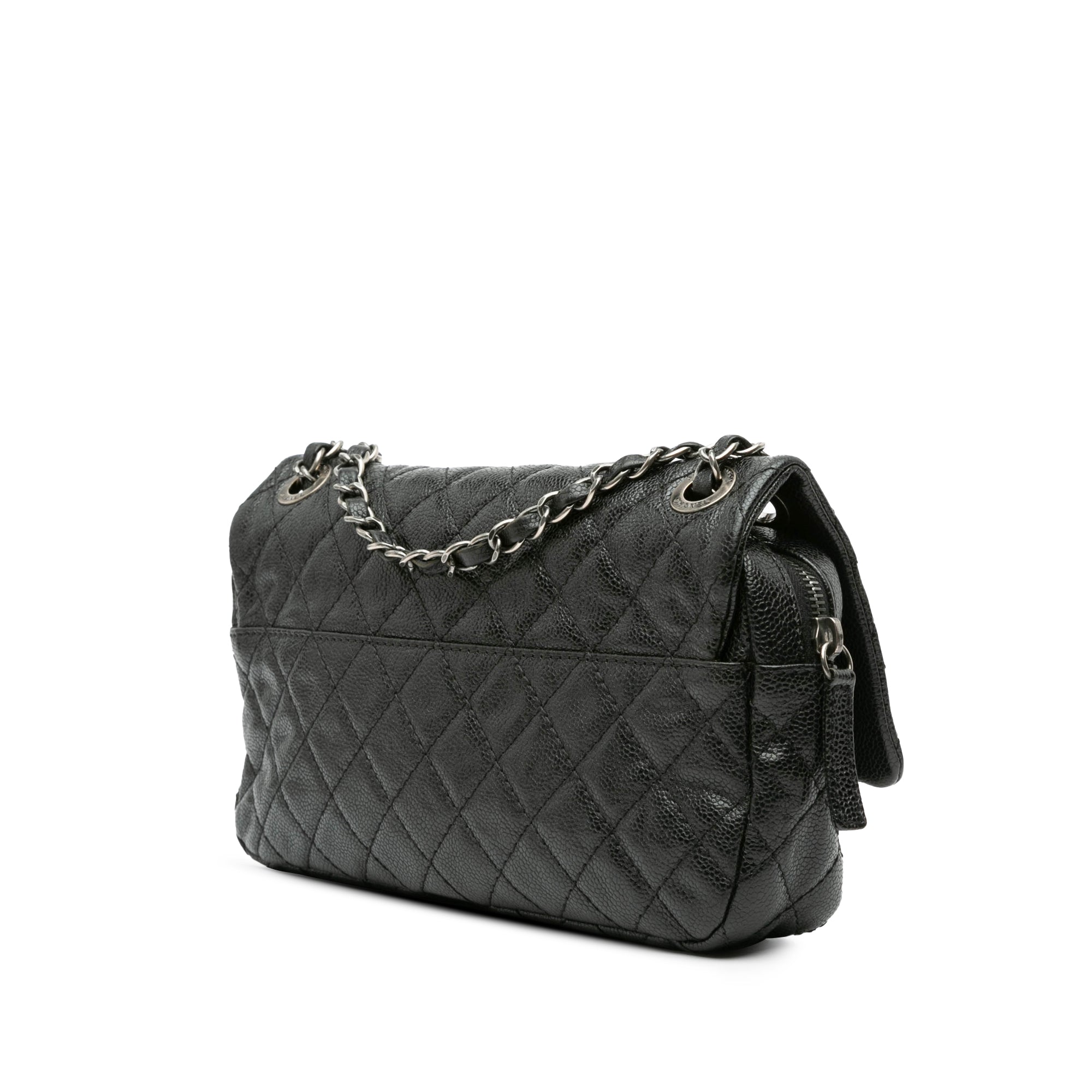 Medium Quilted Caviar Easy Flap