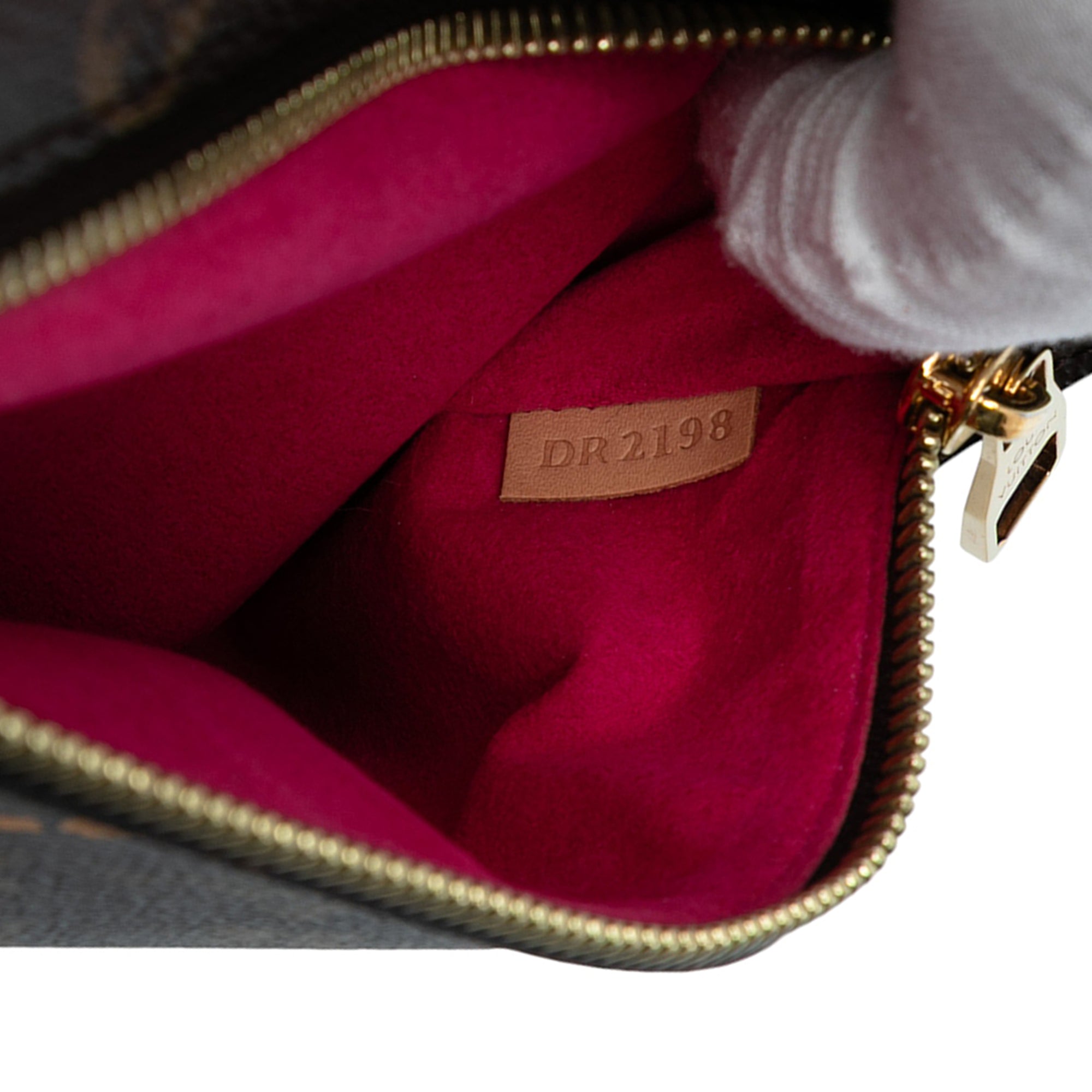 Monogram Patches Pochette Metis