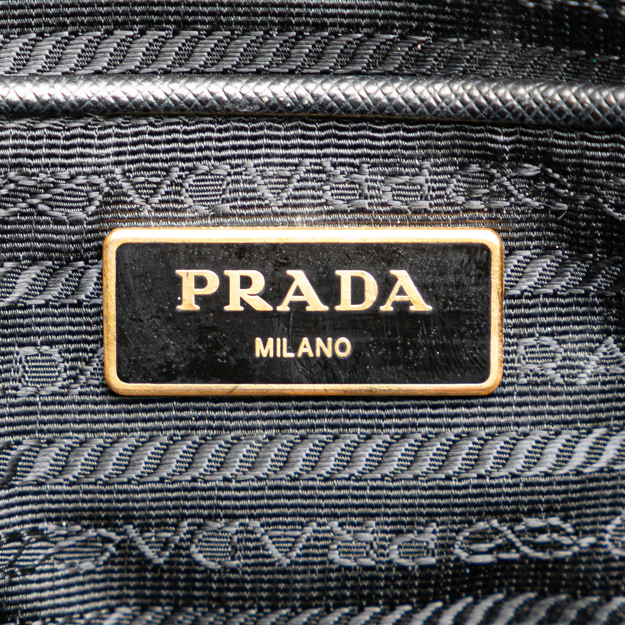Large Saffiano Lux Galleria Double Zip Tote
