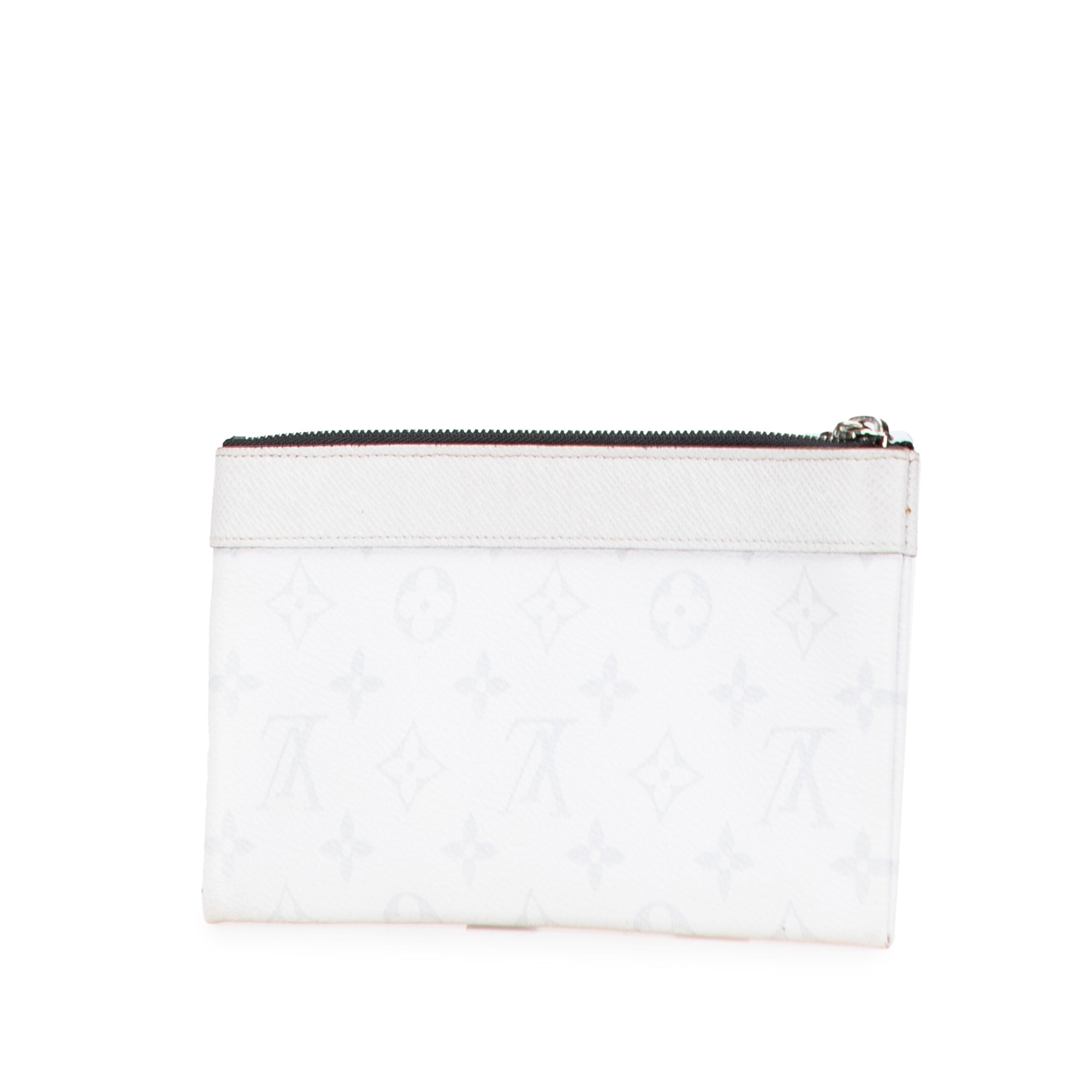 Monogram Taigarama Pochette Discovery PM