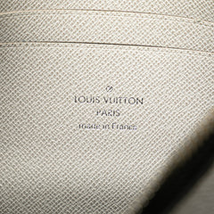 Monogram Taigarama Pochette Discovery PM
