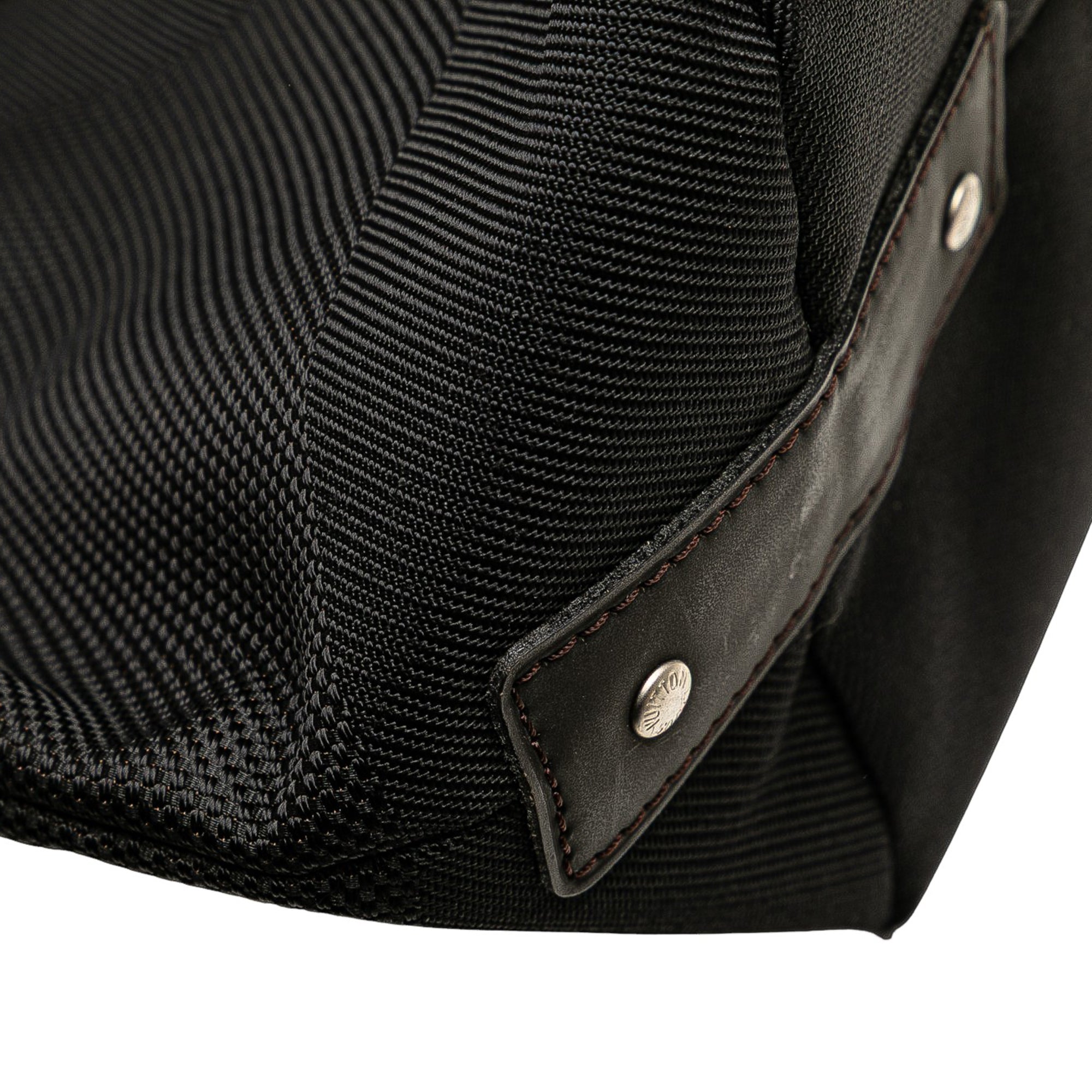 Damier Geant Cougar