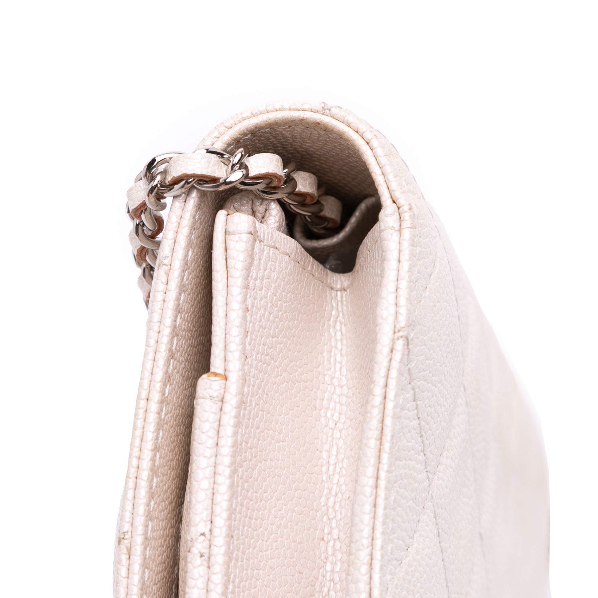 Quilted Caviar Golden Class Wallet On Chain