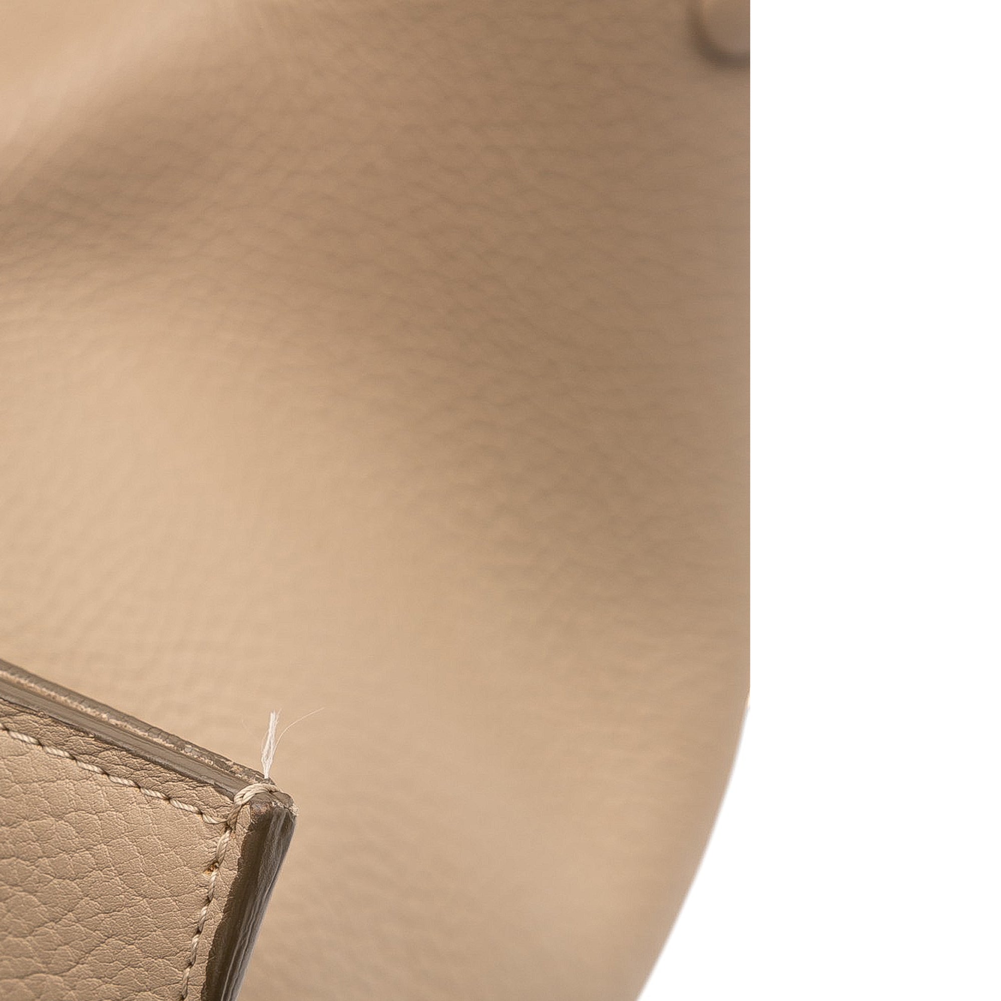 Medium Grained Calfskin Tie Knot Handbag