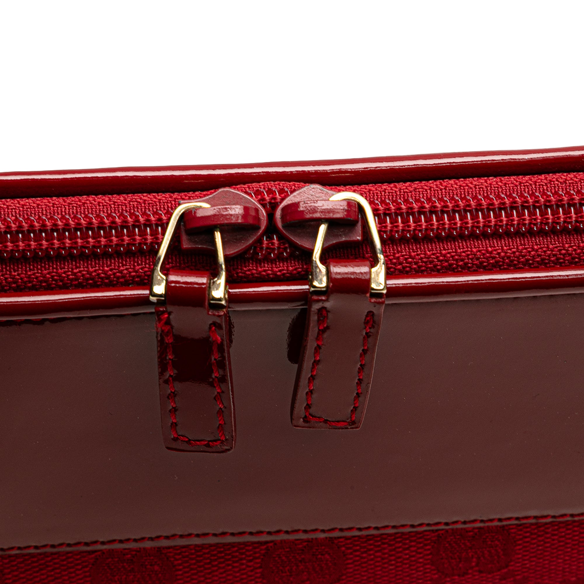 GG Canvas Shoulder Bag