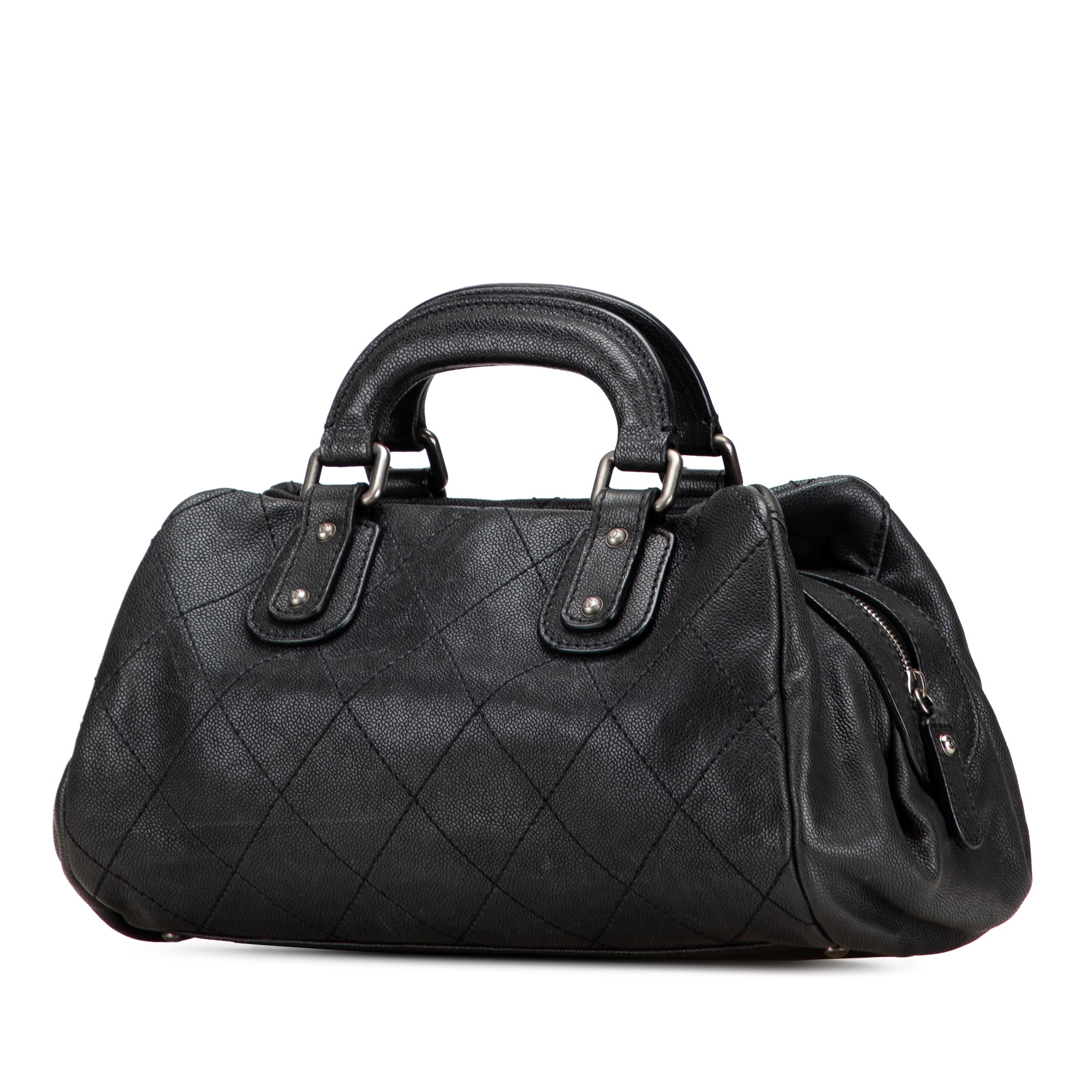 Caviar CC Outdoor Ligne Handbag