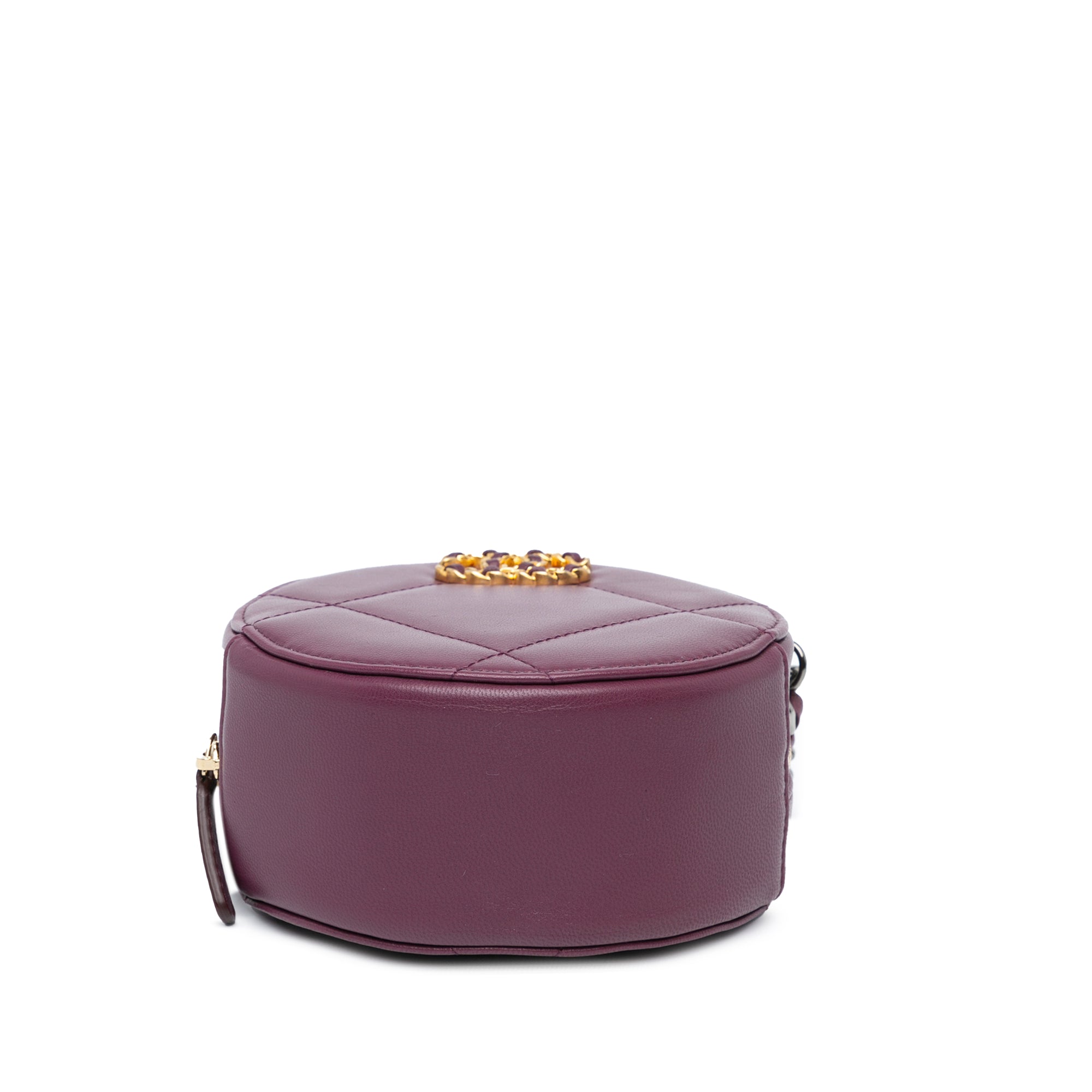 Lambskin 19 Round Clutch with Chain