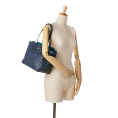 Medium Swing Tote