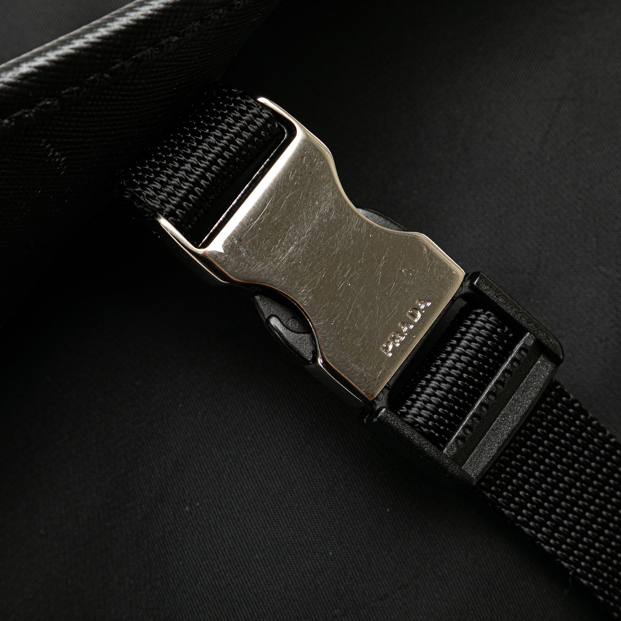 Tessuto Buckle Messenger Bag