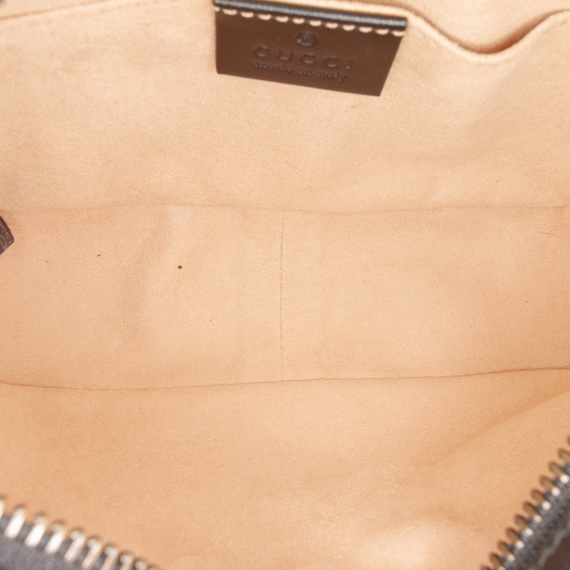 Mini GG Marmont Matelasse Leather Crossbody