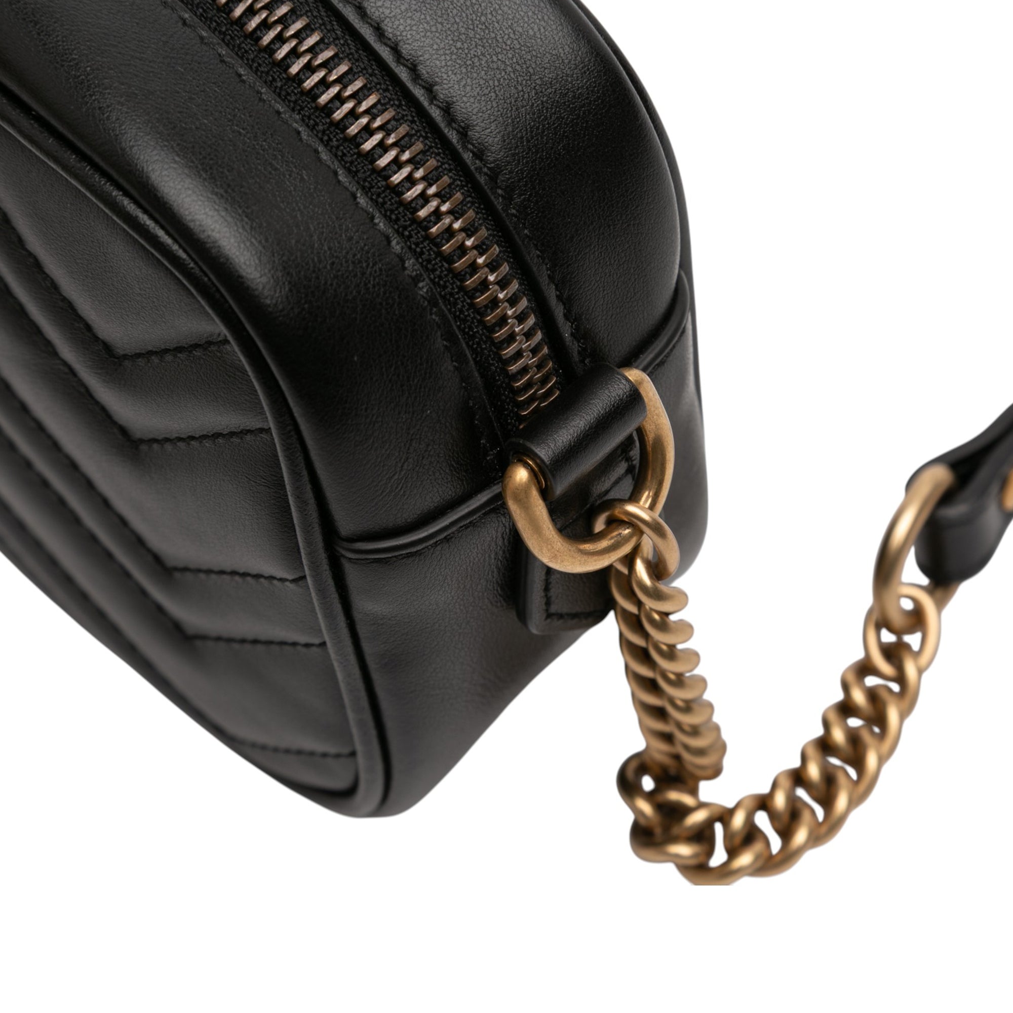 Mini GG Marmont Matelasse Leather Crossbody