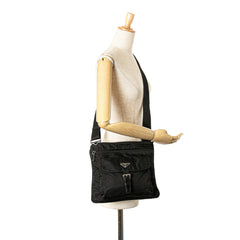 Tessuto Zip Top Crossbody