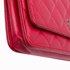 Classic Lambskin Wallet on Chain