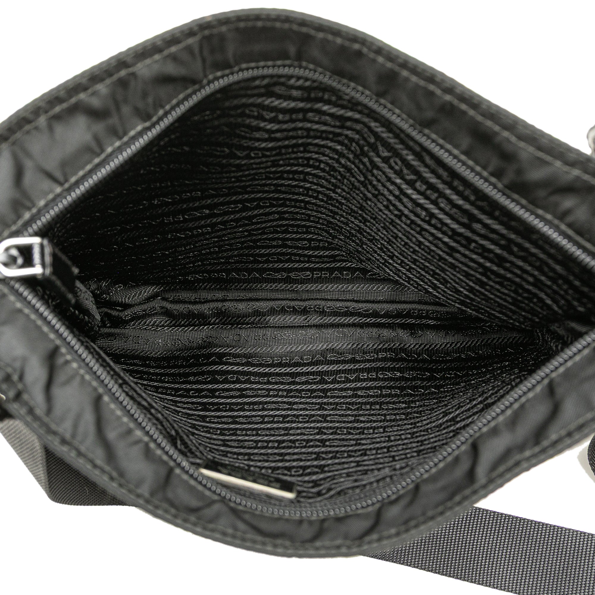 Tessuto Zip Top Crossbody