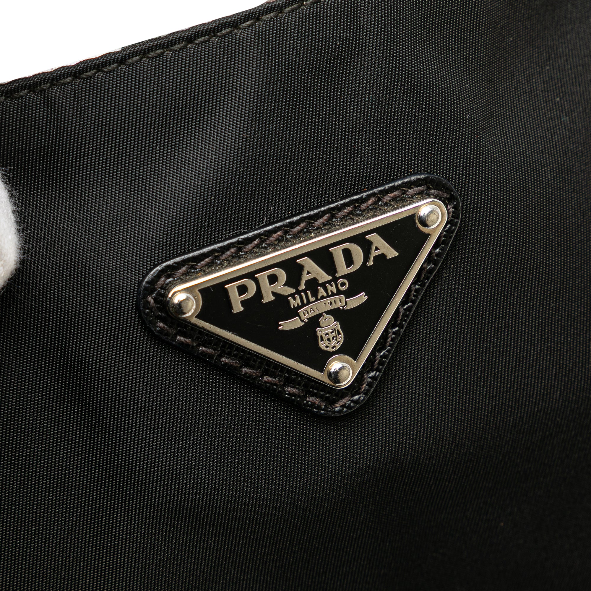 Tessuto Zip Top Crossbody