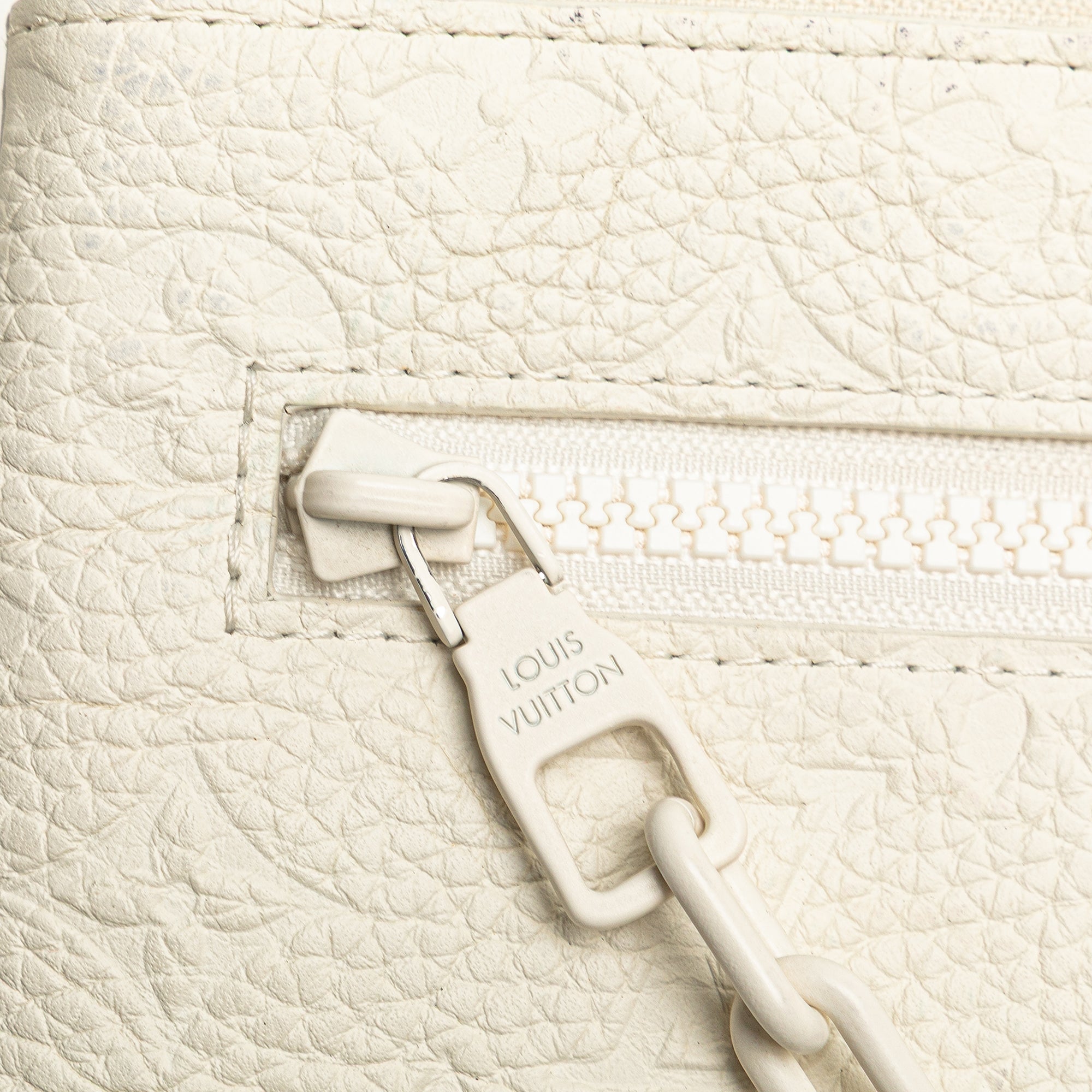 Monogram Taurillon A4 Pouch