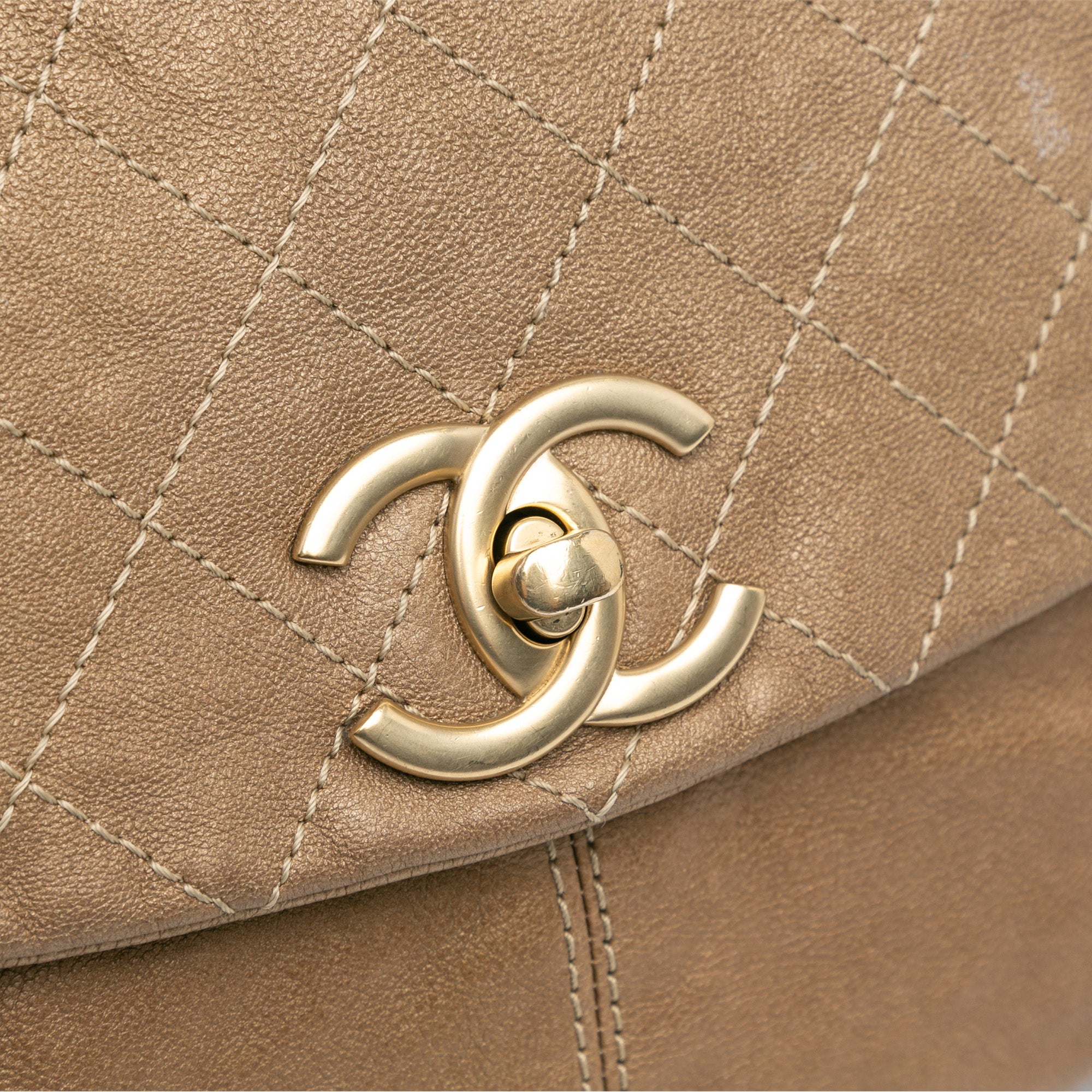 Grained Metallic Calfskin Trianon Messenger Flap