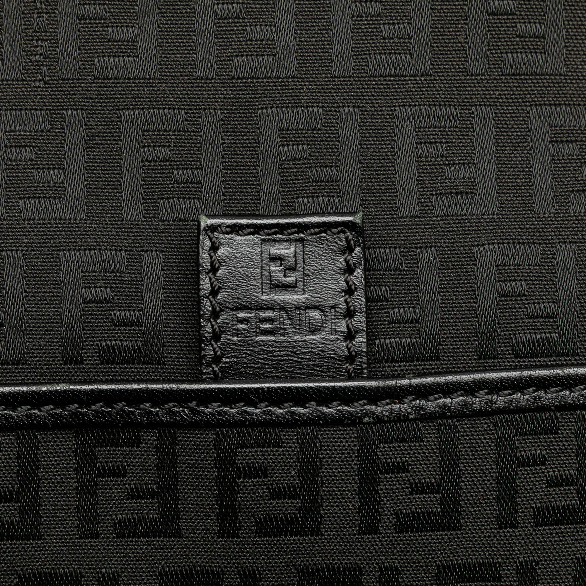 Zucchino Canvas Crossbody