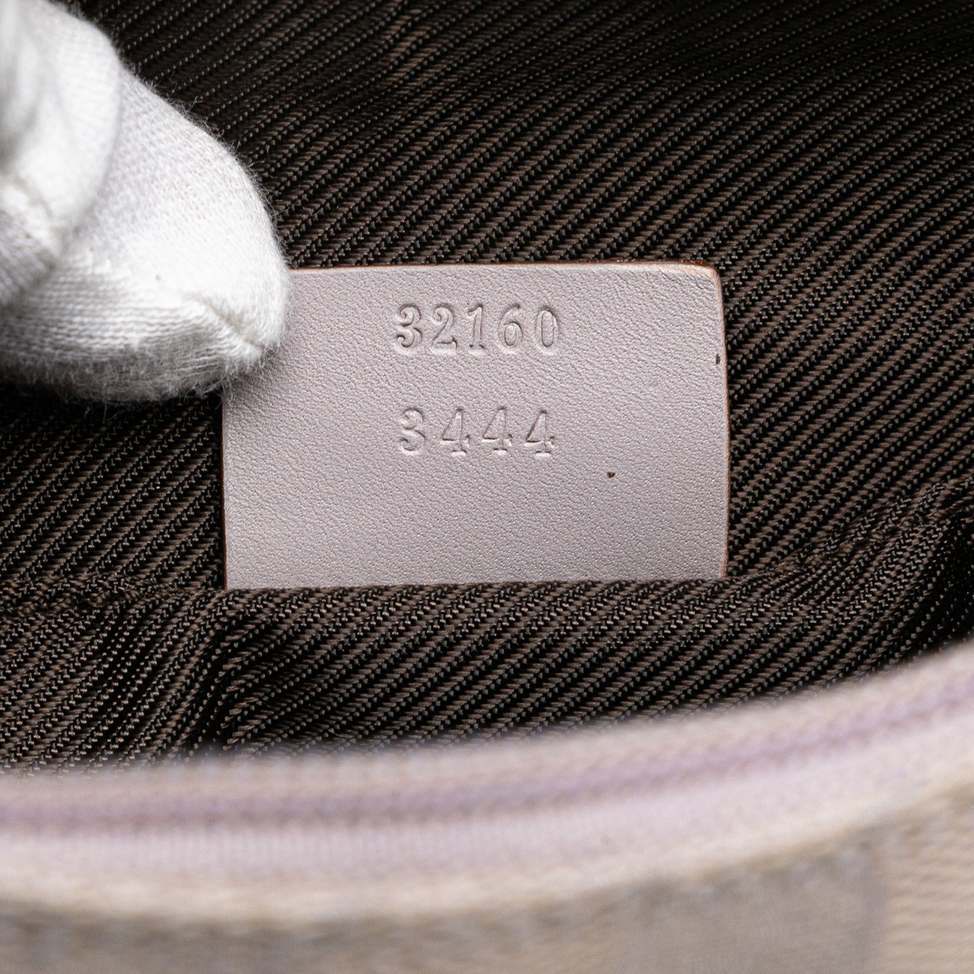 GG Canvas Shoulder Bag