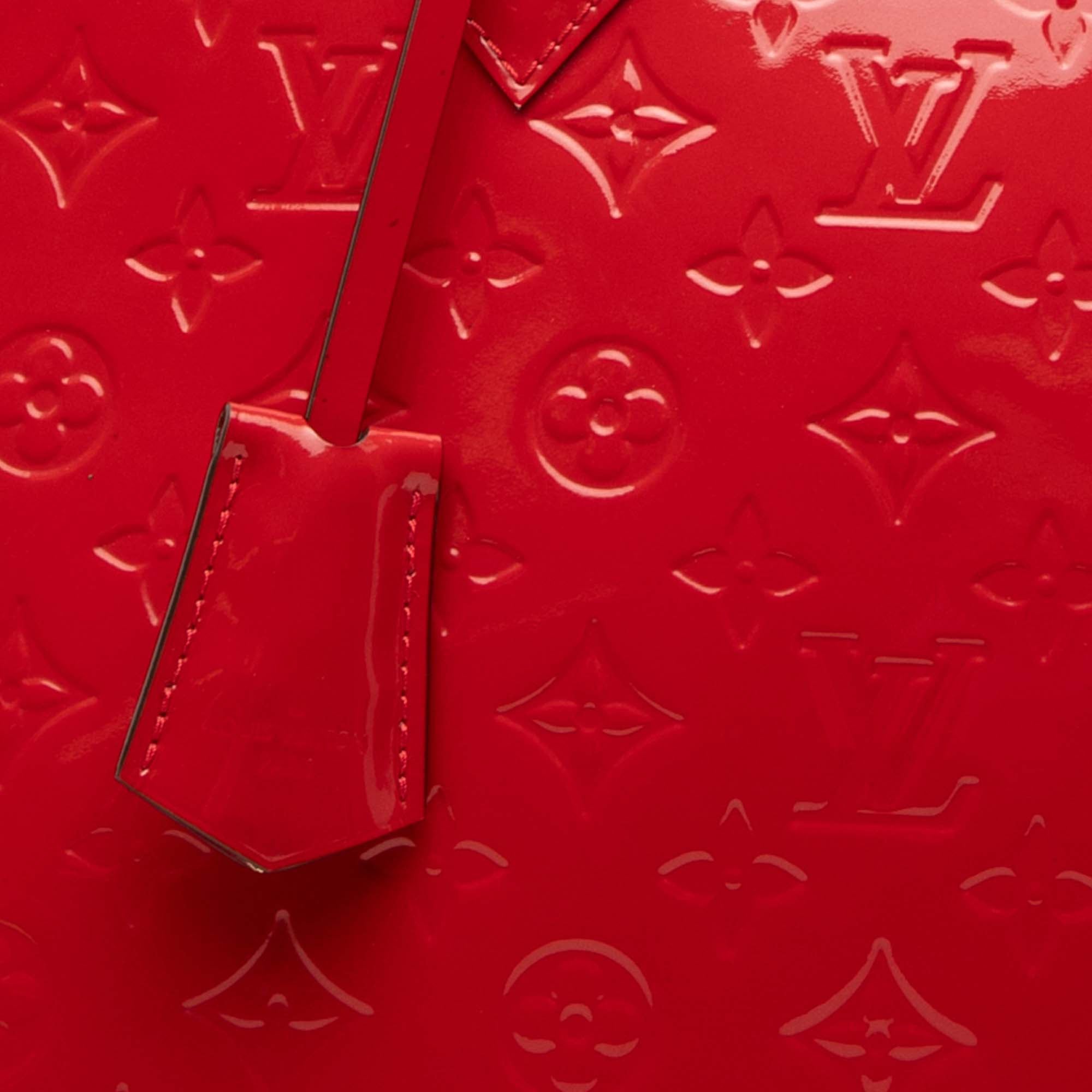 Monogram Vernis Alma PM