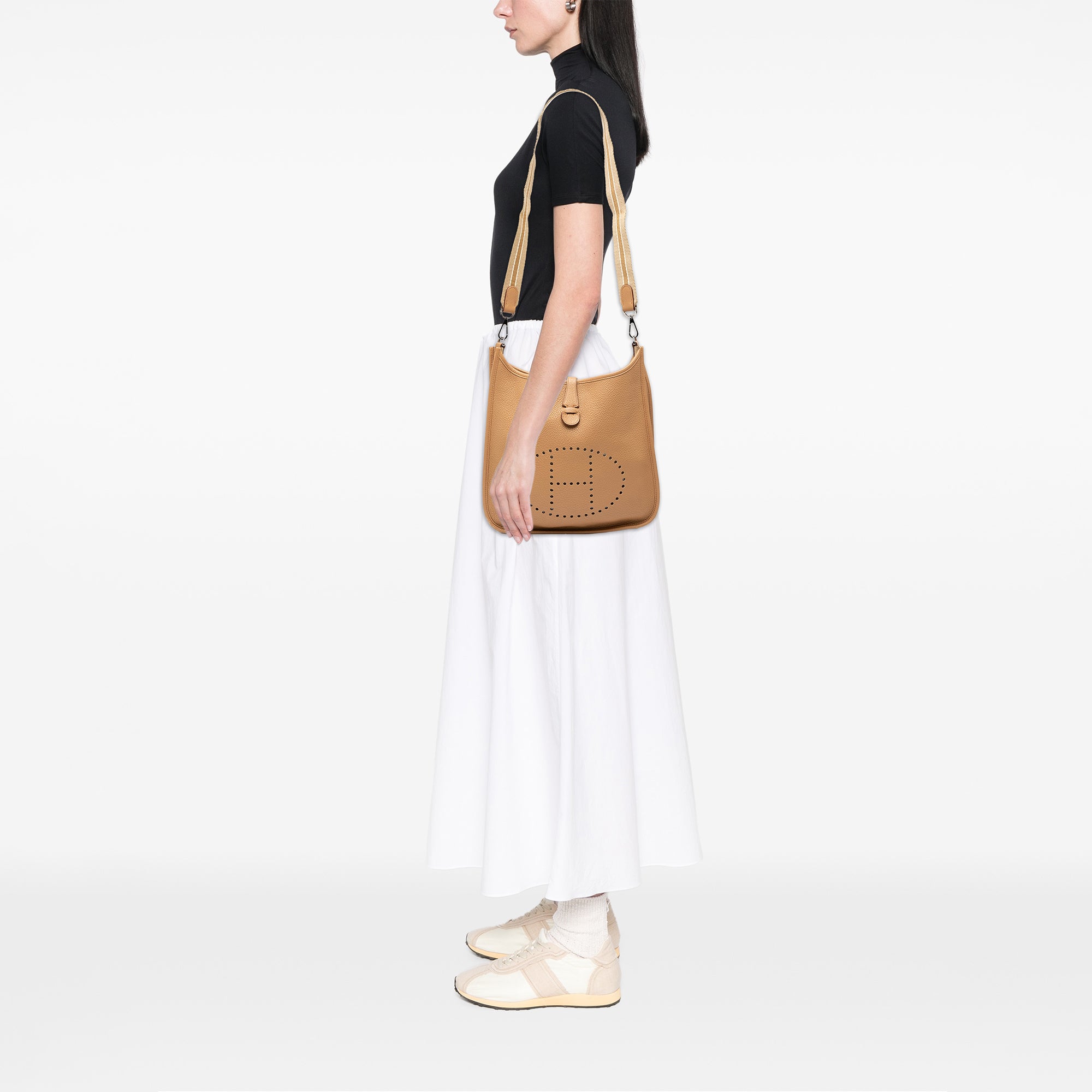 Clemence Evelyne III PM