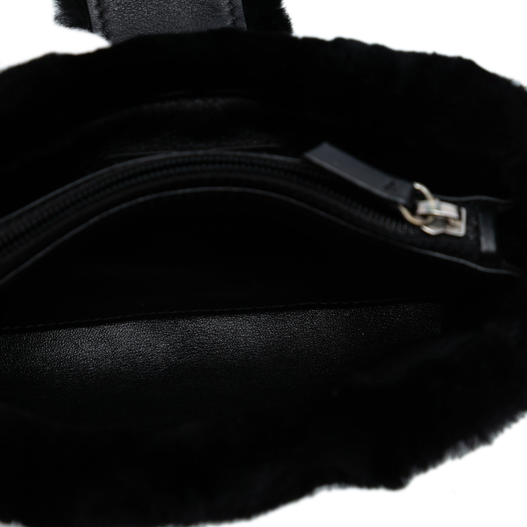 CC Shearling Orirag Multi Pouch