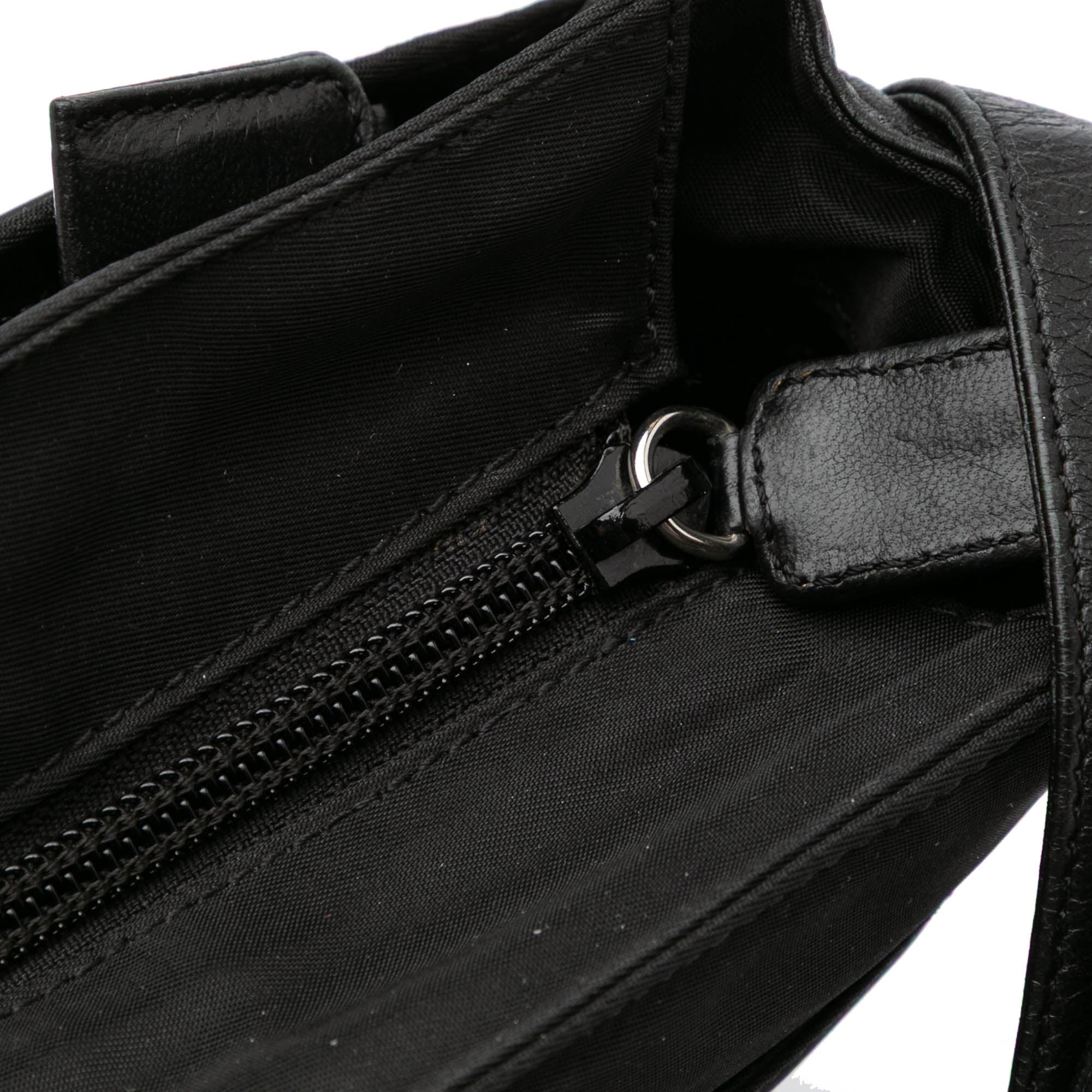 Tessuto Zip Top Shoulder Bag