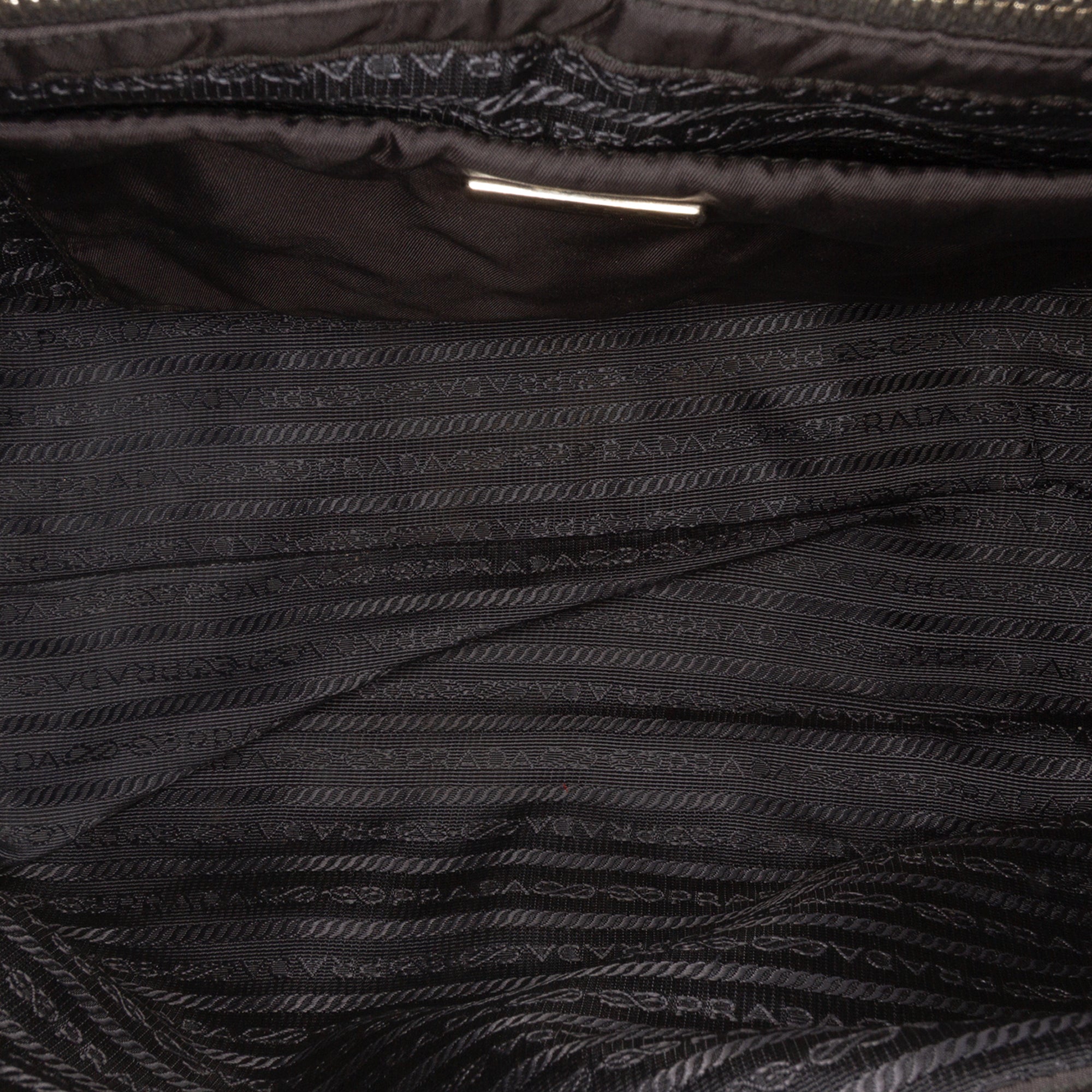 Tessuto Bomber Satchel
