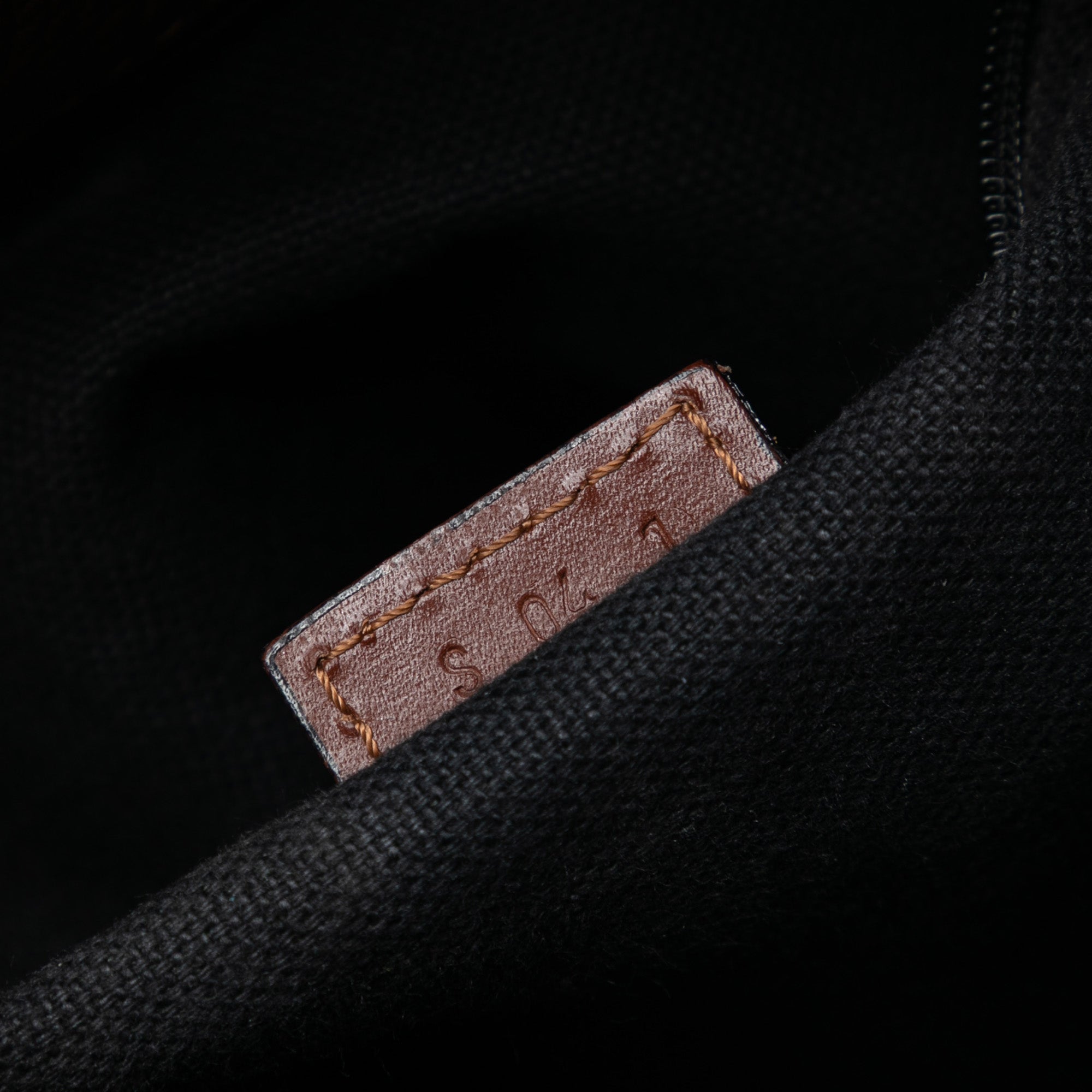 Medium House Check Trimmed Leather Horn Toggle Tote