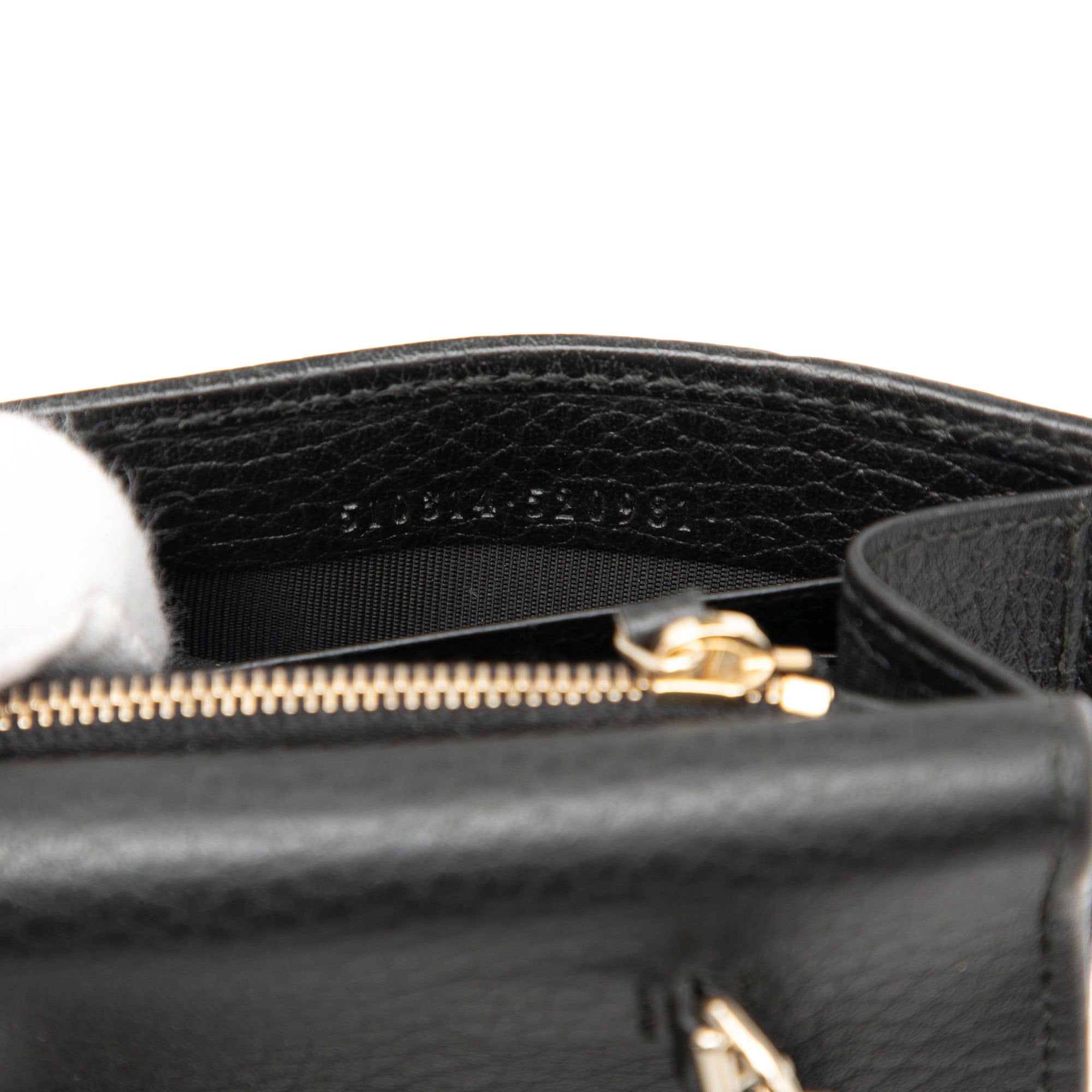 Leather Interlocking G Dollar Wallet on Chain